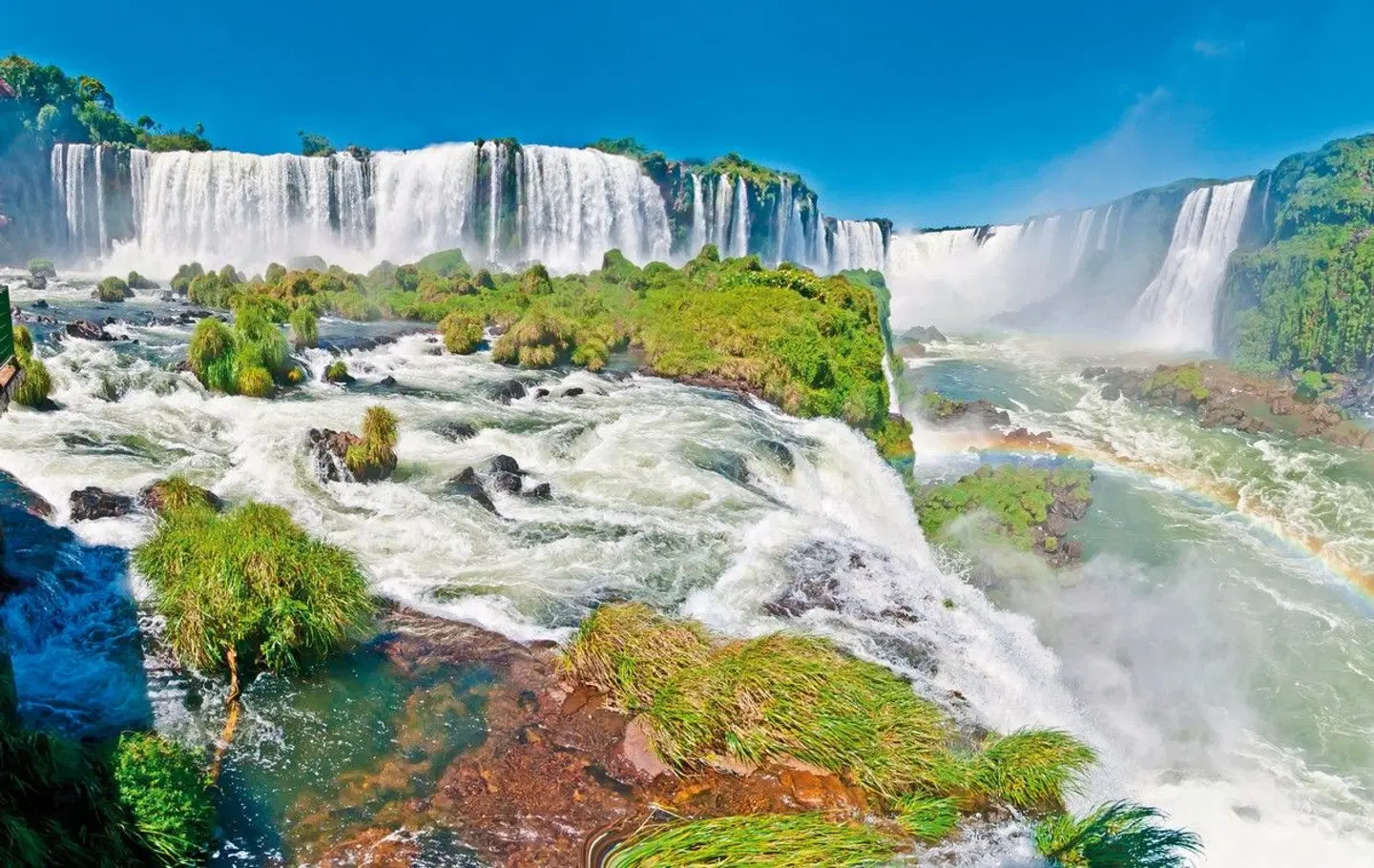 Südamerika: Zwischen Wüste, Wein & Wasserfällen EXTERIOR