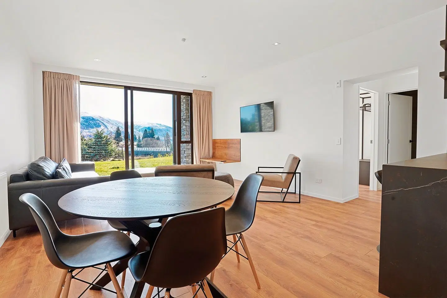 Grand Suites Lake Tekapo ROOM_EXAMPLE