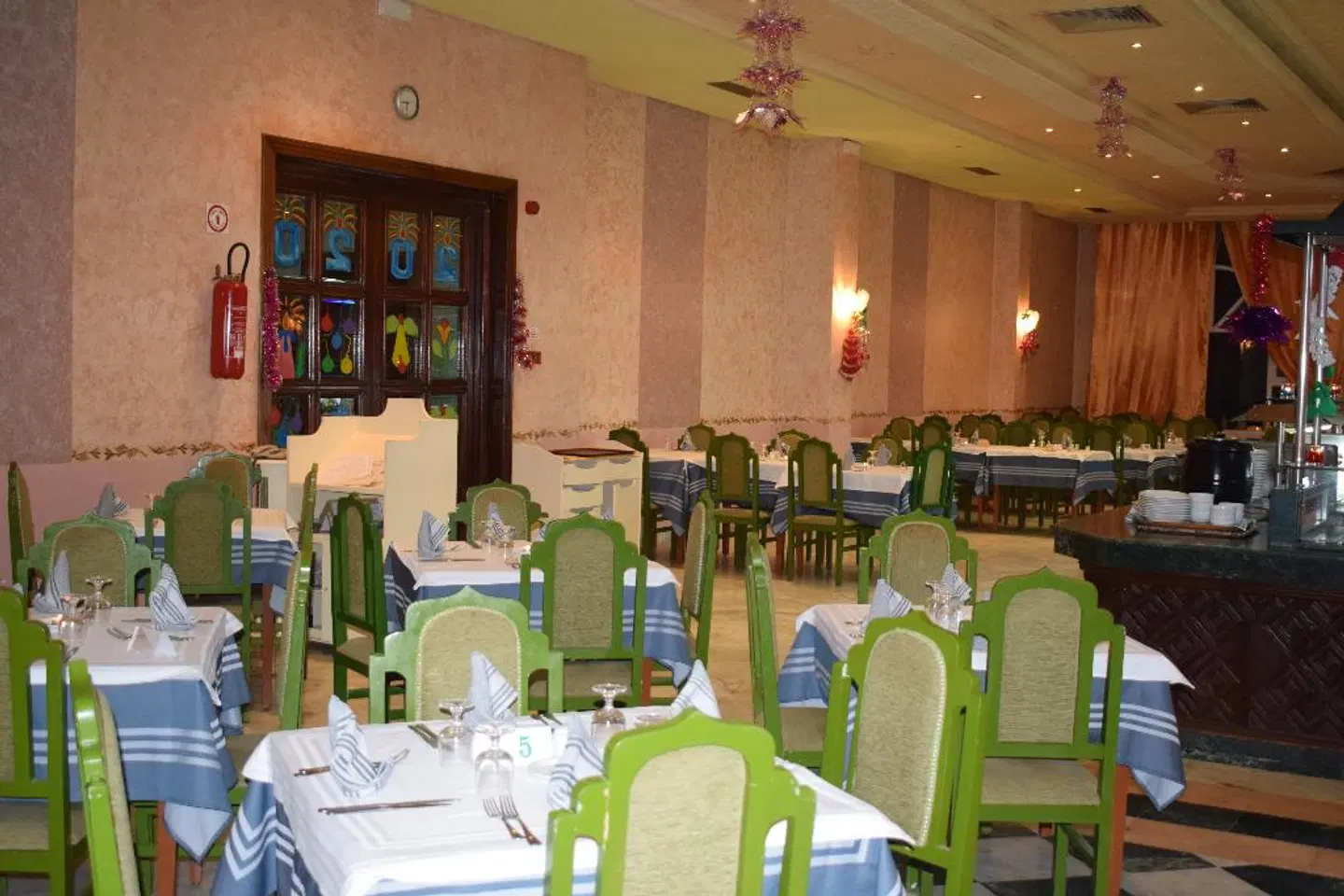 Hotel Royal Jinene Restaurant