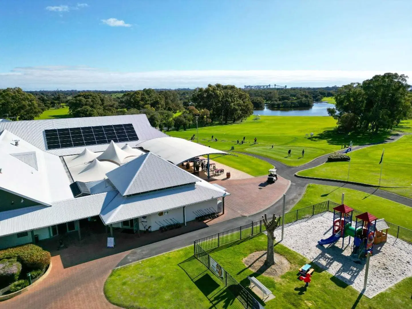 Mercure Bunbury Sanctuary Golf Resort Strand