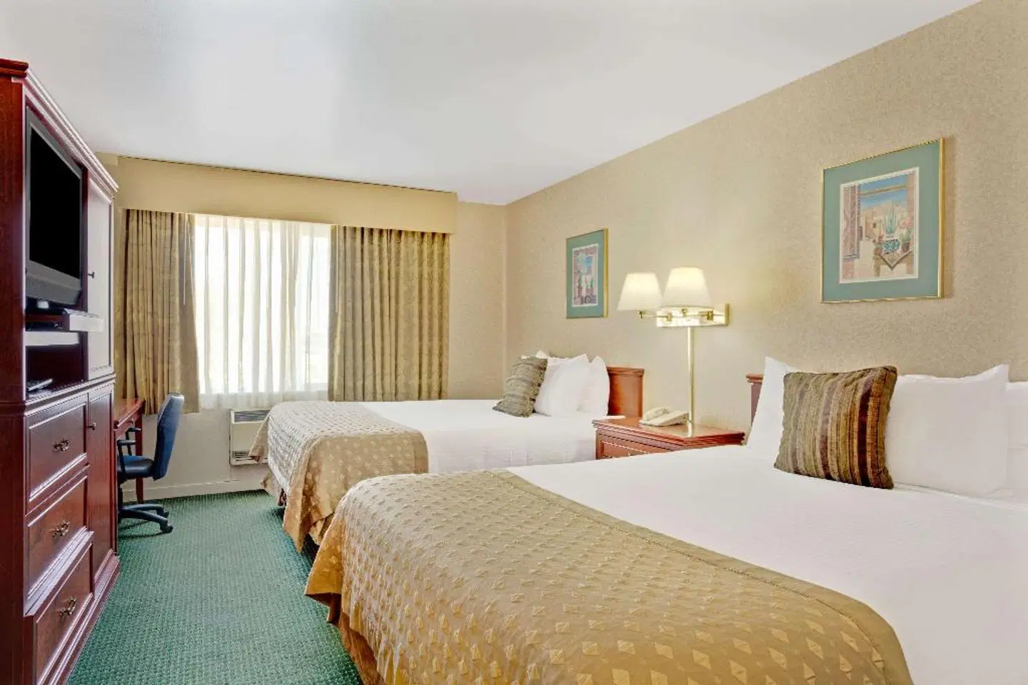 Ramada by Wyndham Draper ROOM_EXAMPLE