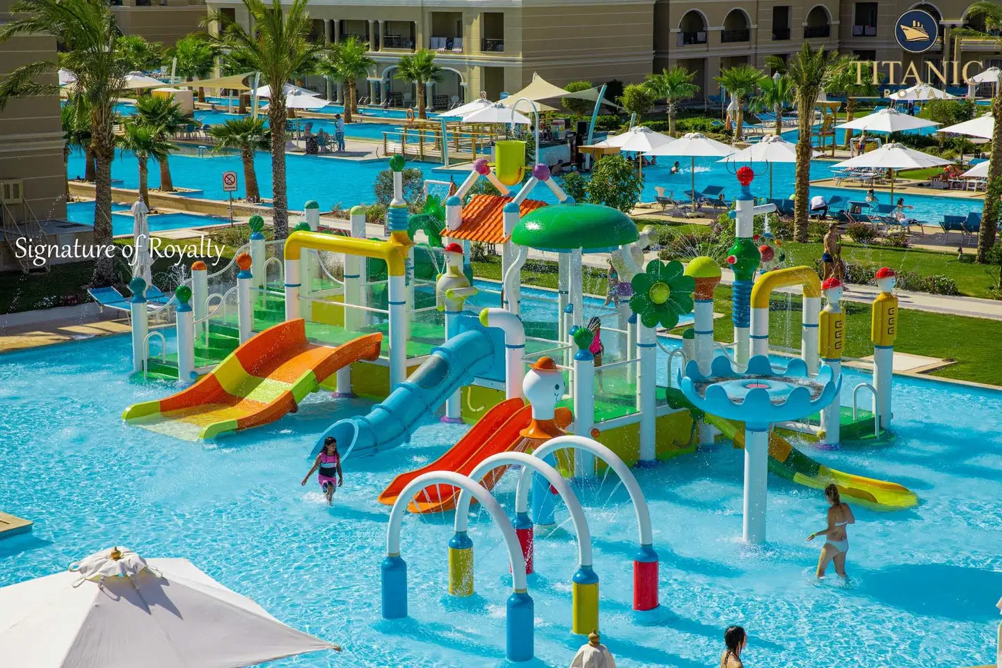 Titanic Royal OUTDOOR_POOL