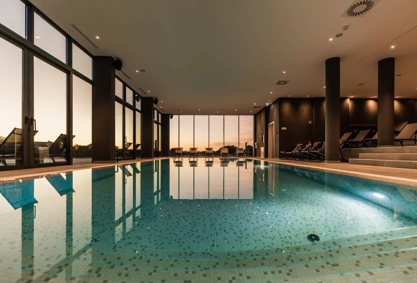 Hotel Olea Hallenbad