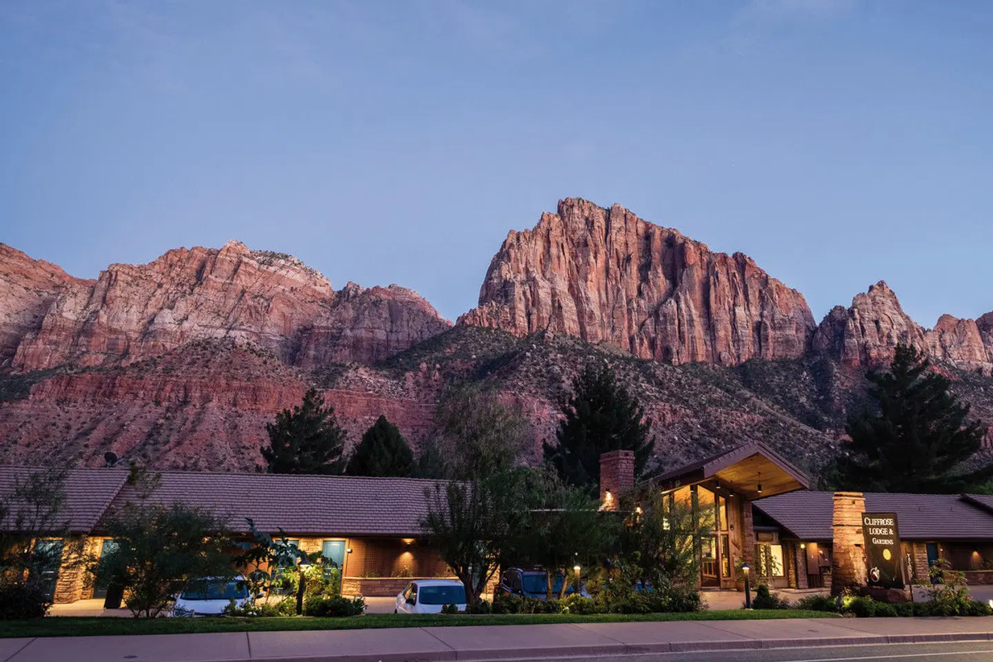 Cliffrose Springdale, Curio Collection by Hilton EXTERIOR