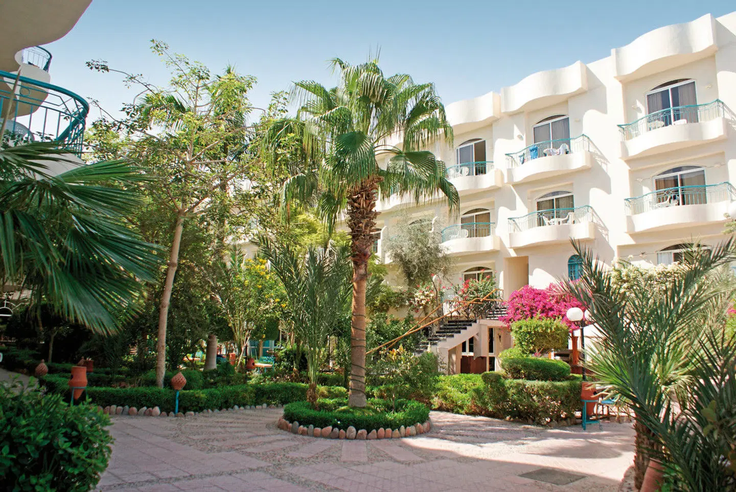 Bella Vista Resort EXTERIOR