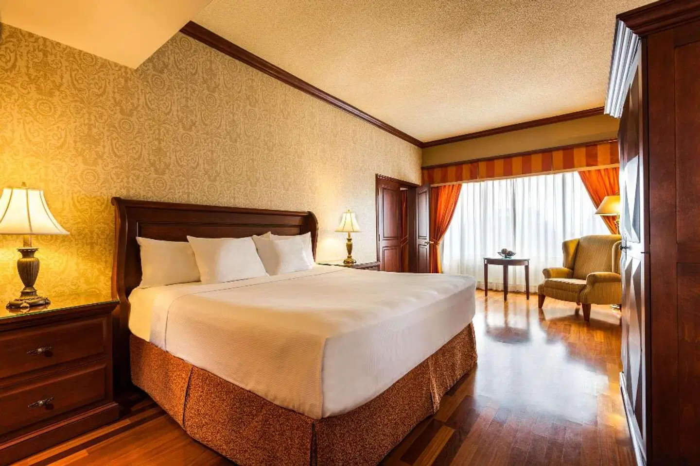 Hotel Place Dupuis Montreal Downtown Ascend Hotel Collection ROOM_EXAMPLE