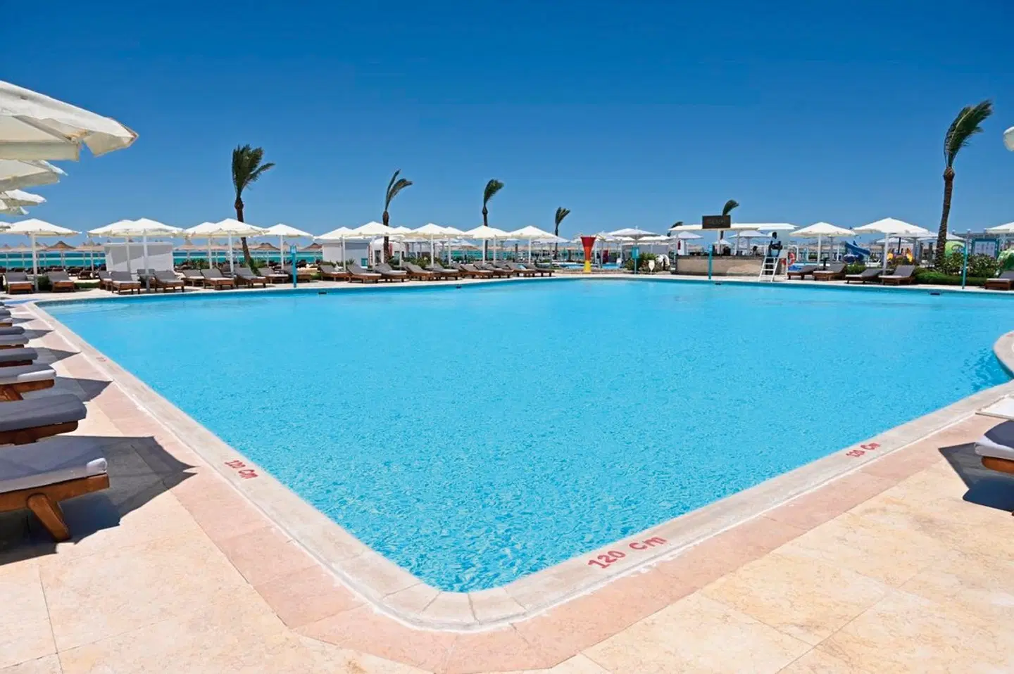 SUNRISE Serano Aqua Park Resort OUTDOOR_POOL