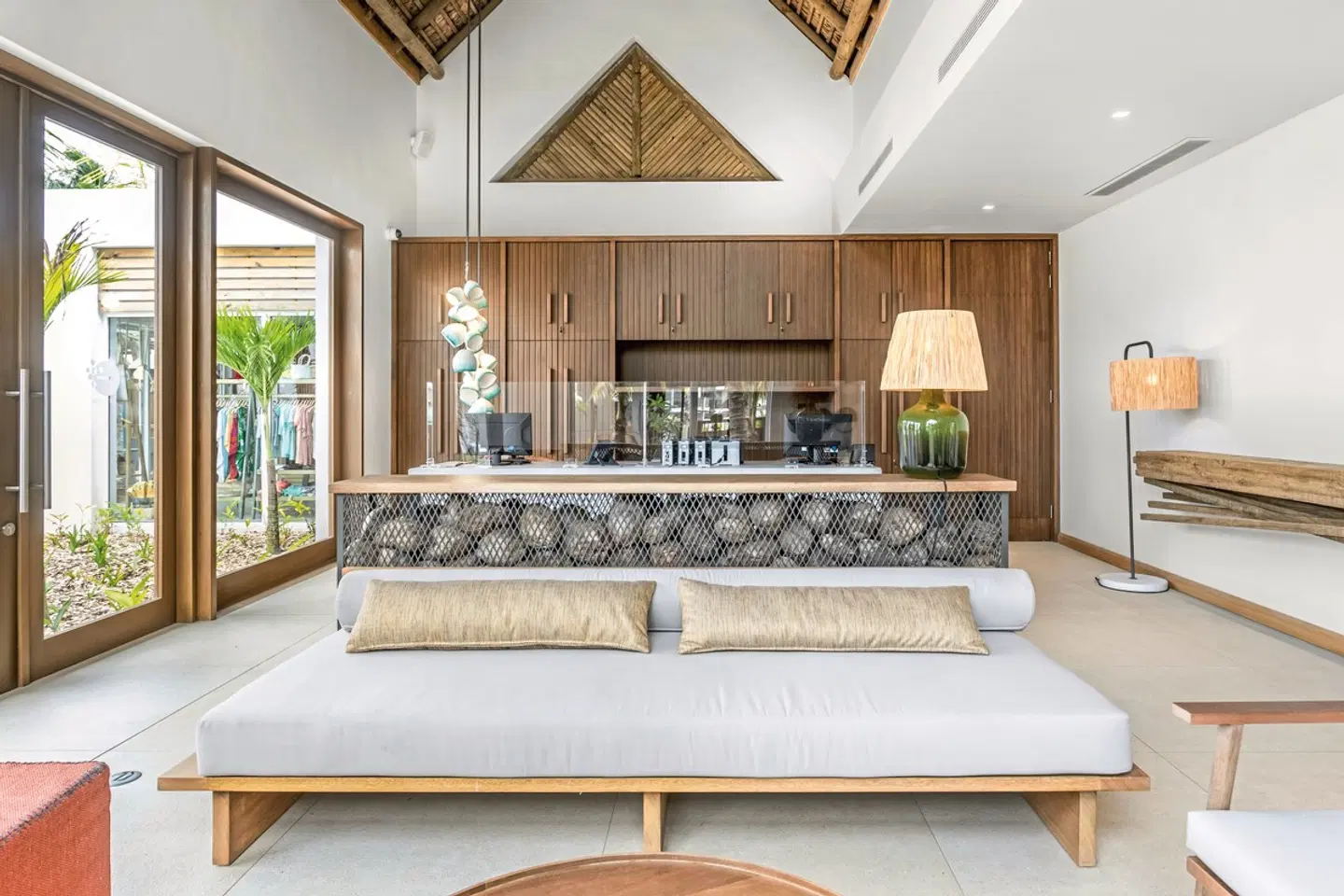 Sunrise Attitude LOUNGE_LOBBY