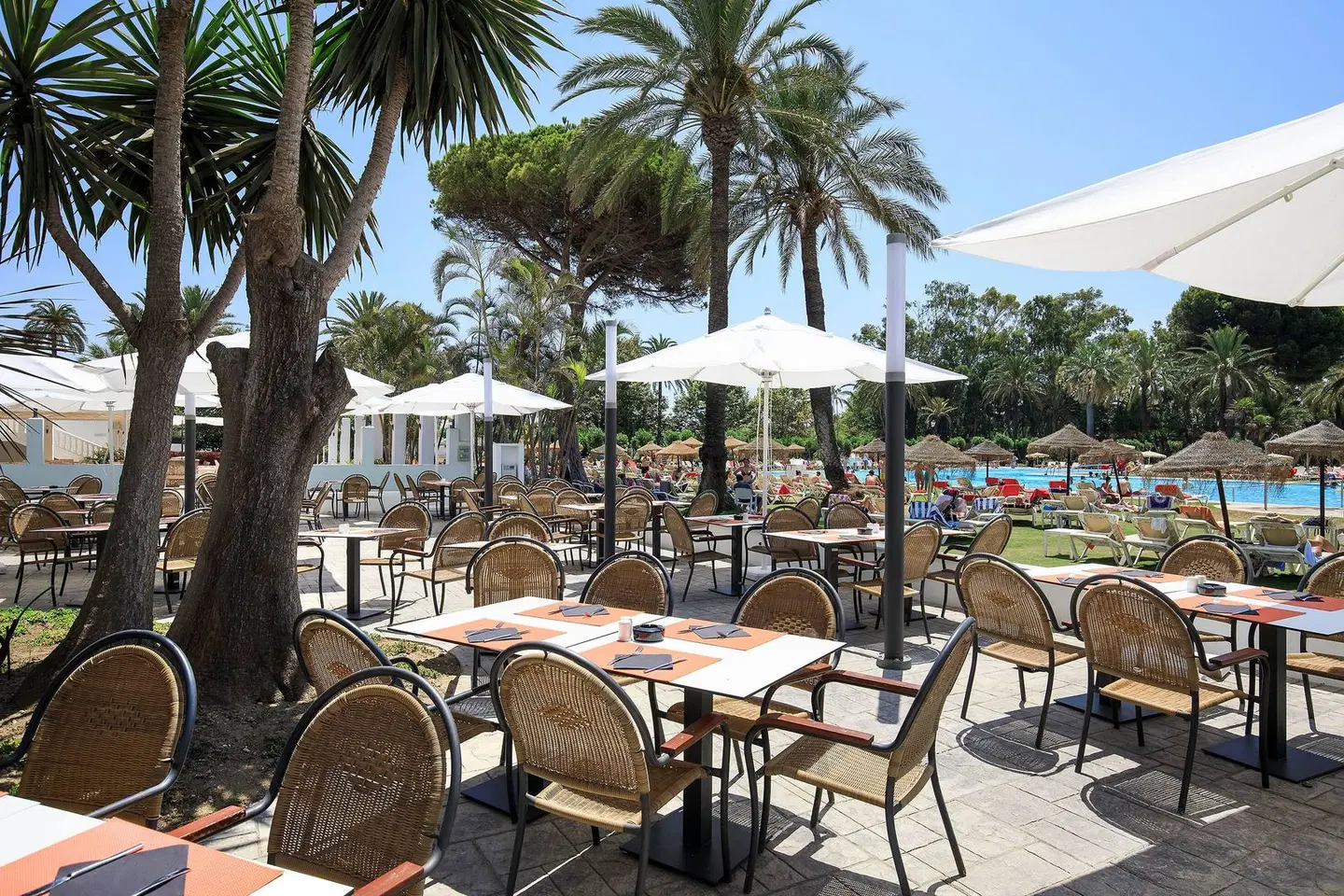Sol Marbella Estepona · Atalaya Park Terrasse