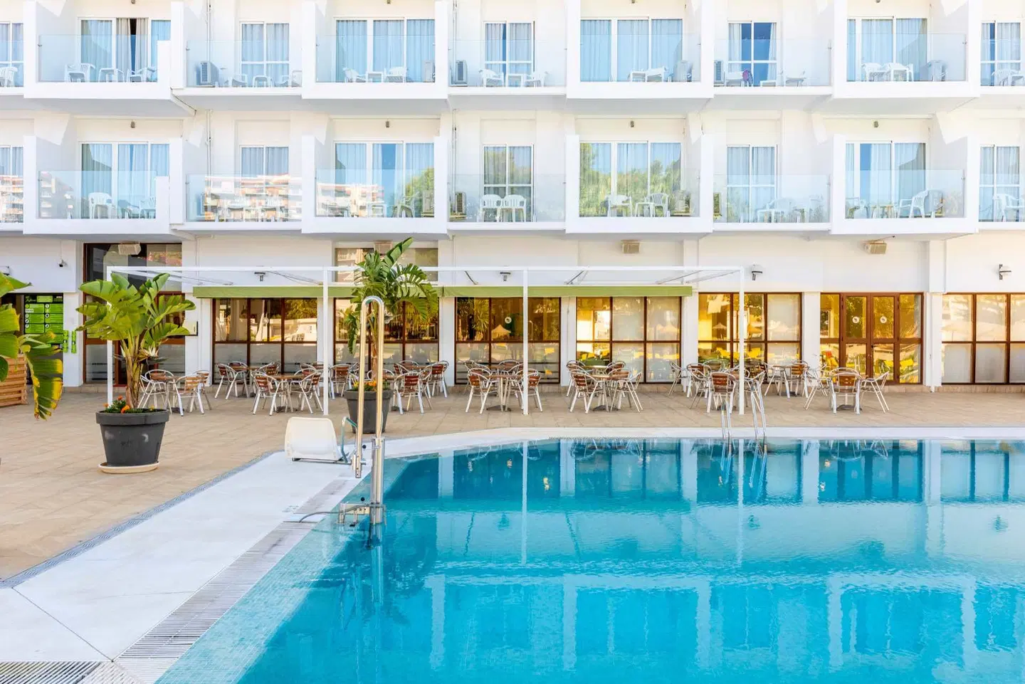 THB San Fermin OUTDOOR_POOL