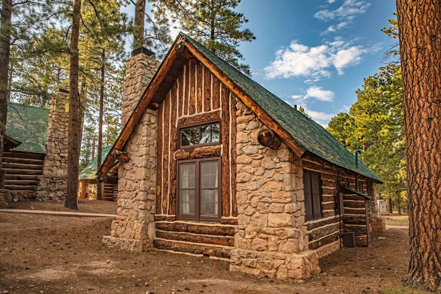 The Lodge at Bryce Canyon EXTERIOR