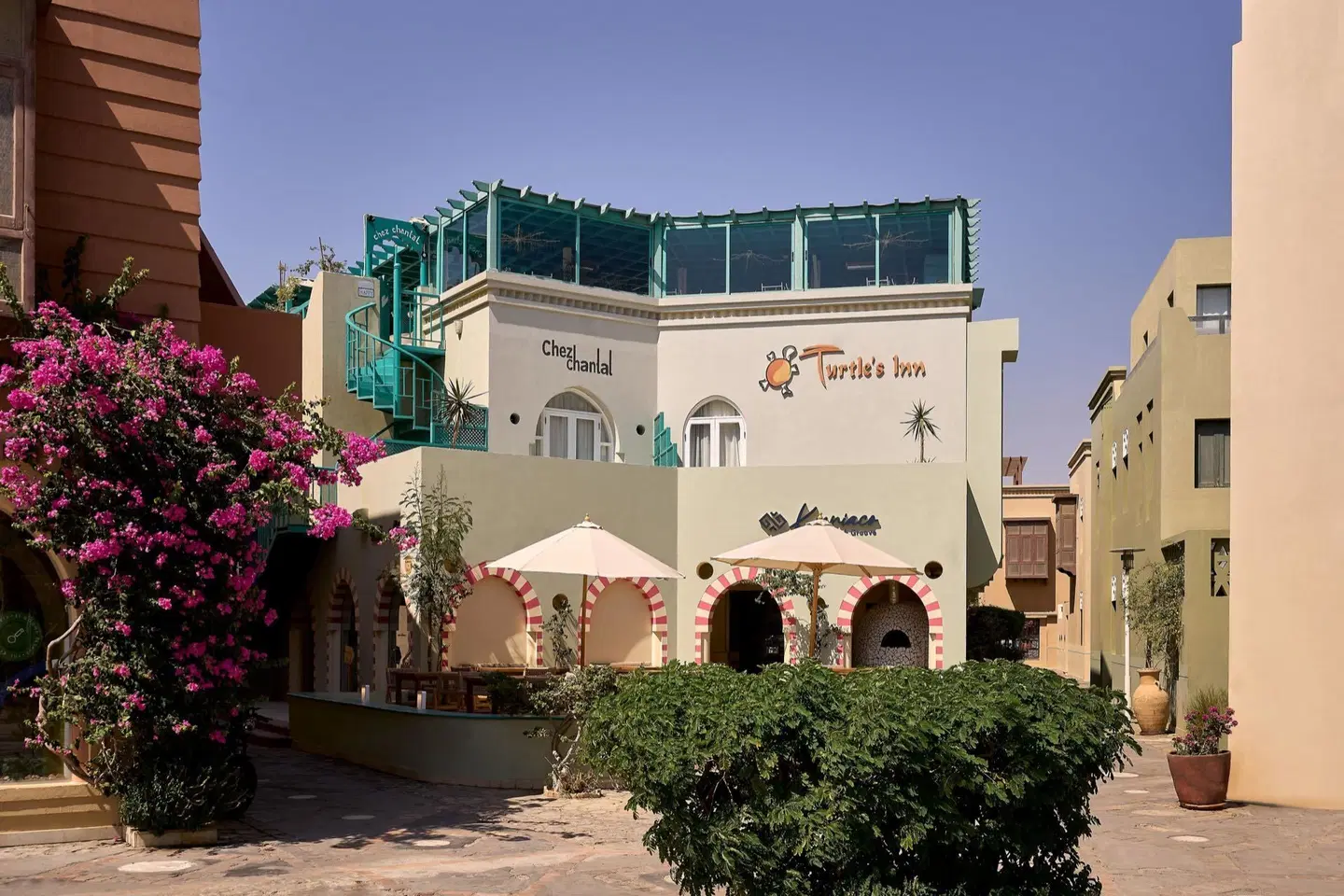 Turtle's Inn EXTERIOR