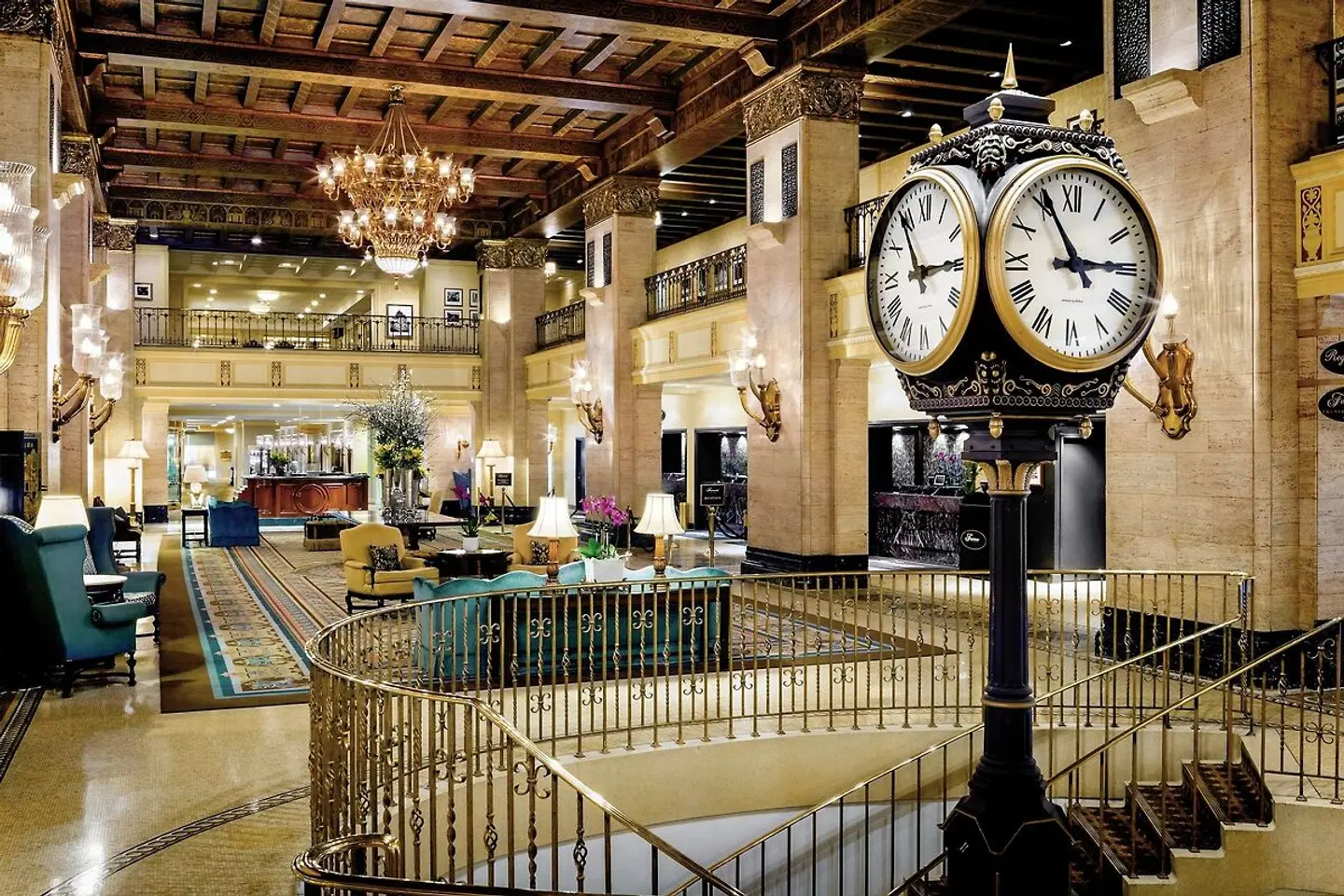 Fairmont Royal York Hotel LOUNGE_LOBBY