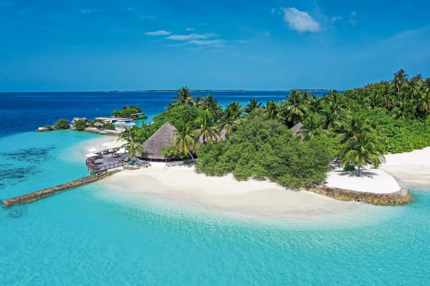 Makunudu Island EXTERIOR