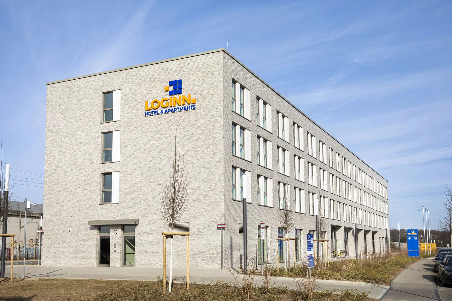 LOGINN Hotel Köln Airport EXTERIOR