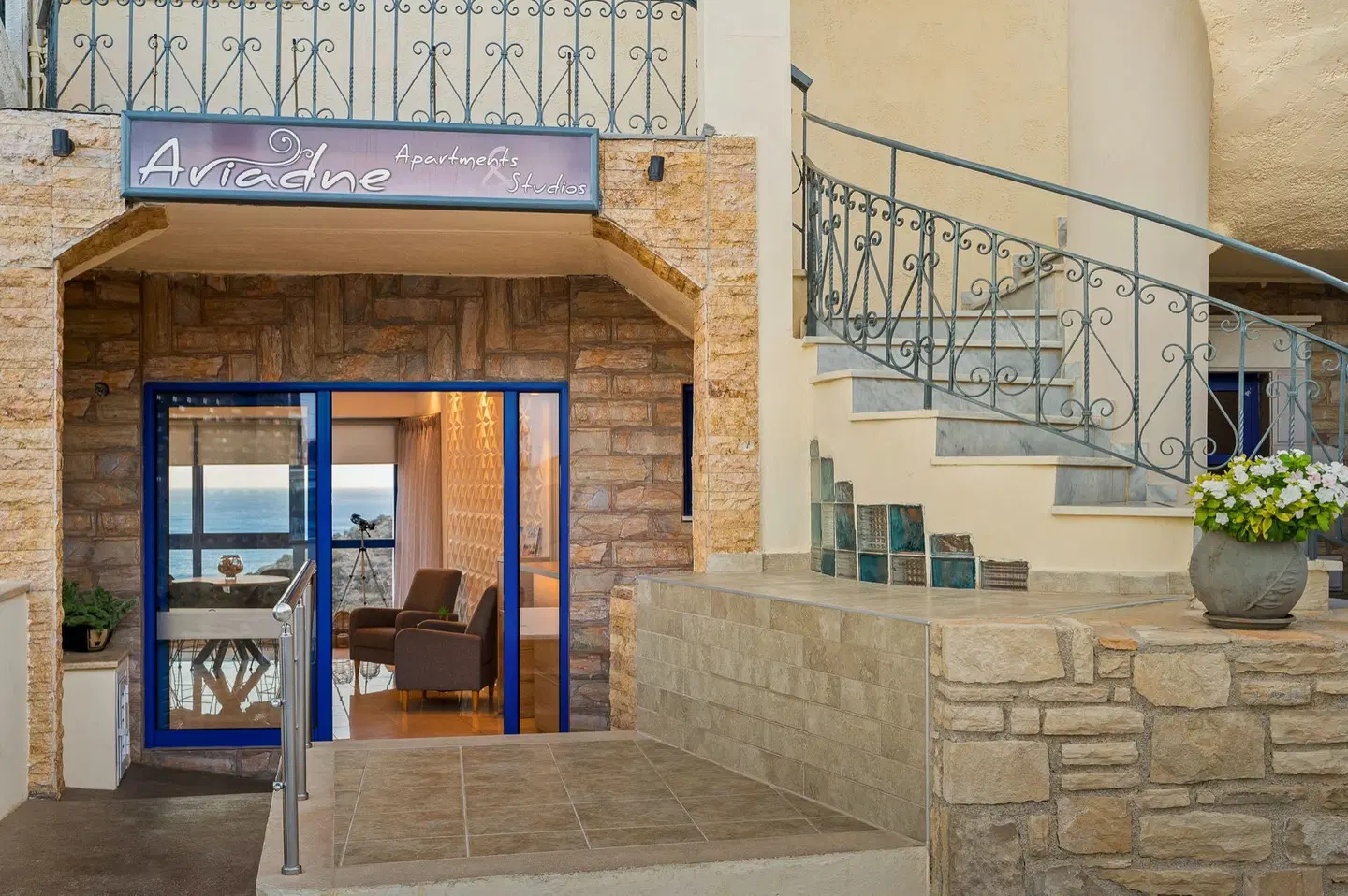 Ariadne Apartments LOUNGE_LOBBY