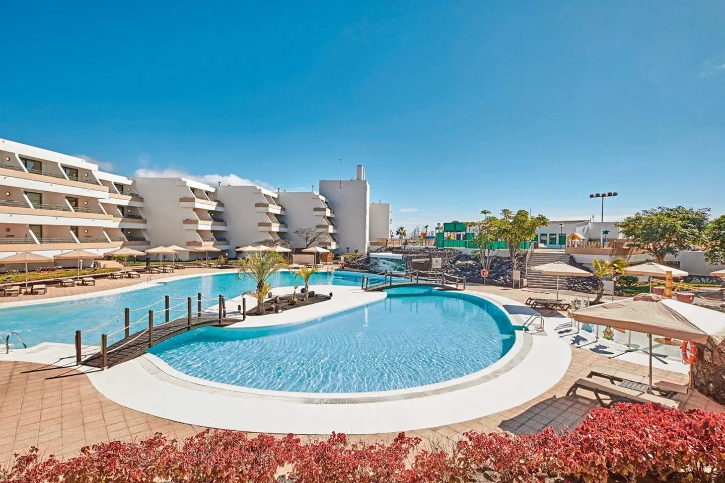 Dreams Lanzarote Playa Dorada Resort & Spa OUTDOOR_POOL