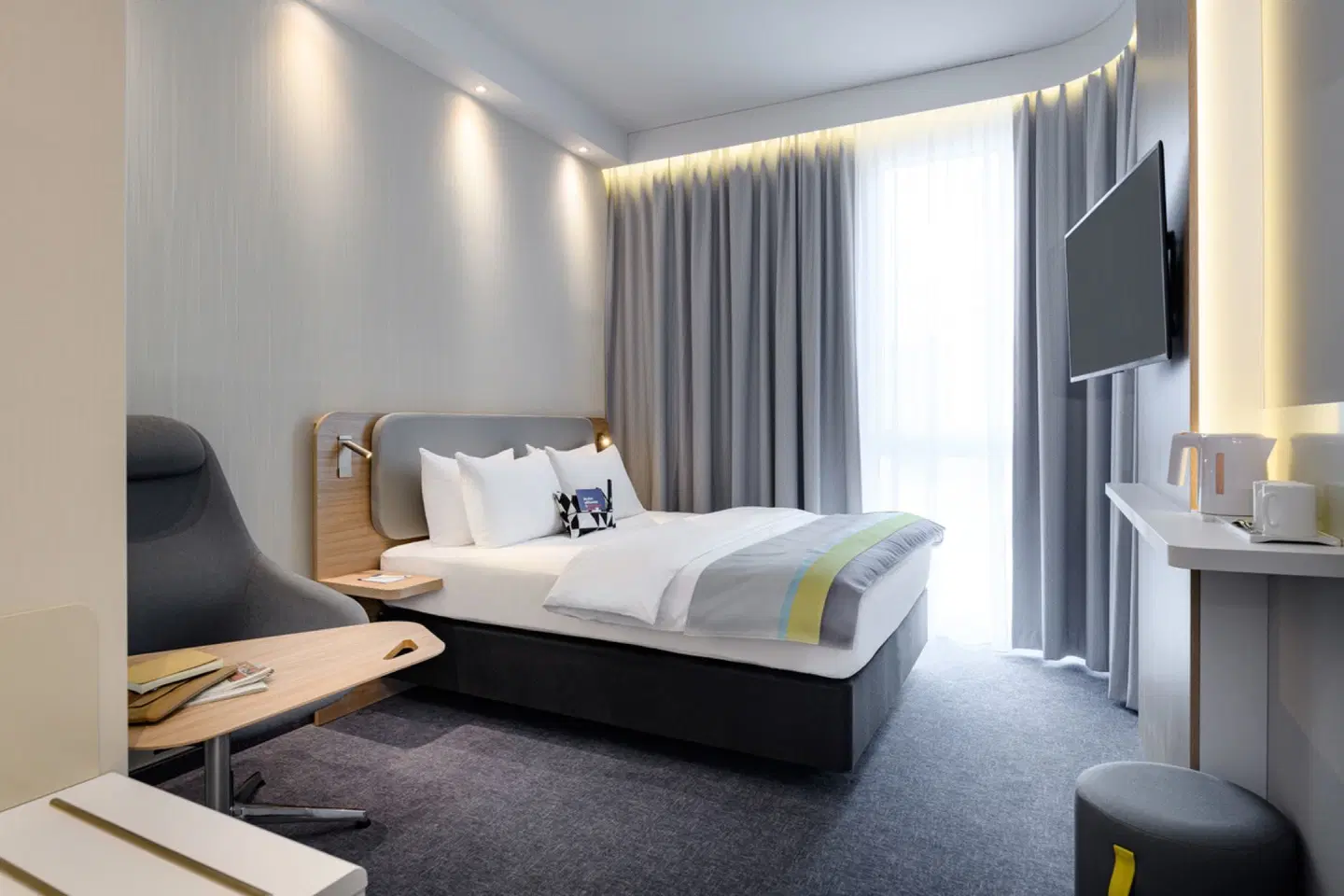 Holiday Inn Express Erding inkl. Tageseintritt Therme Erding ROOM_EXAMPLE