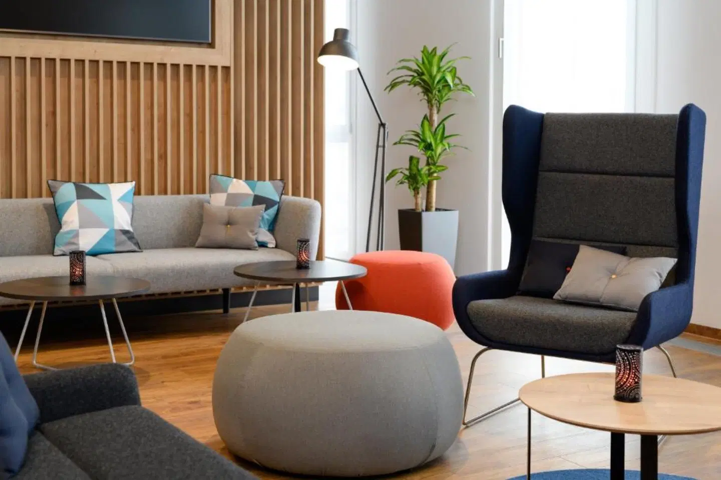 Holiday Inn Express Erding inkl. Tageseintritt Therme Erding ROOM_EXAMPLE