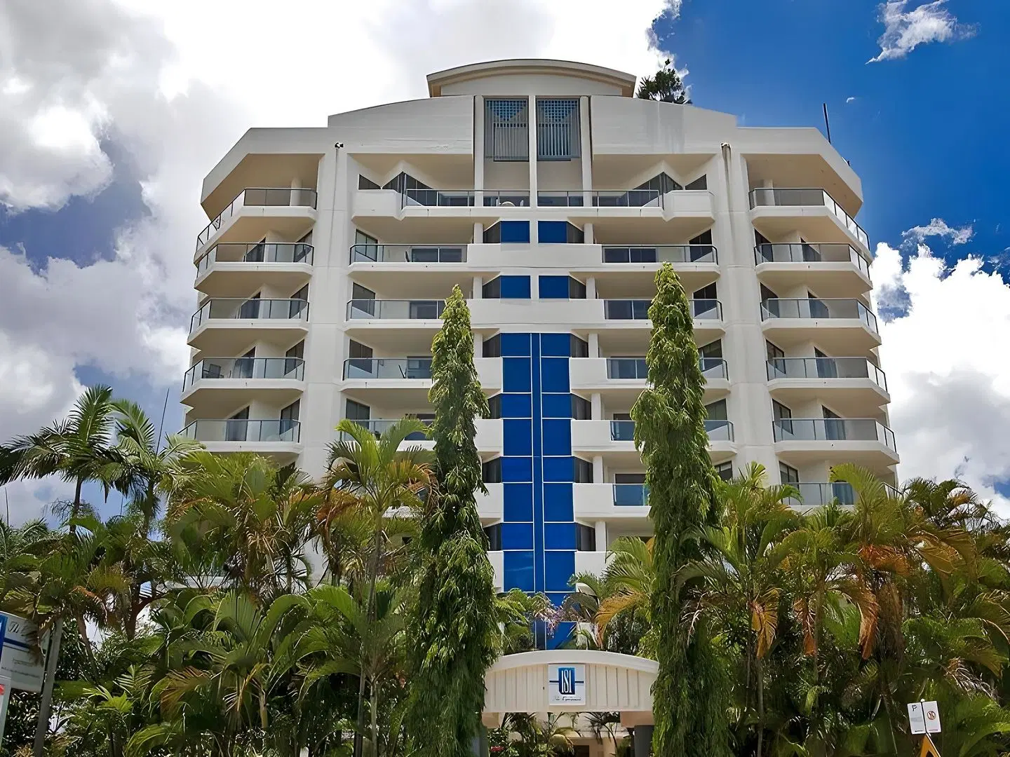 181 The Esplanade EXTERIOR