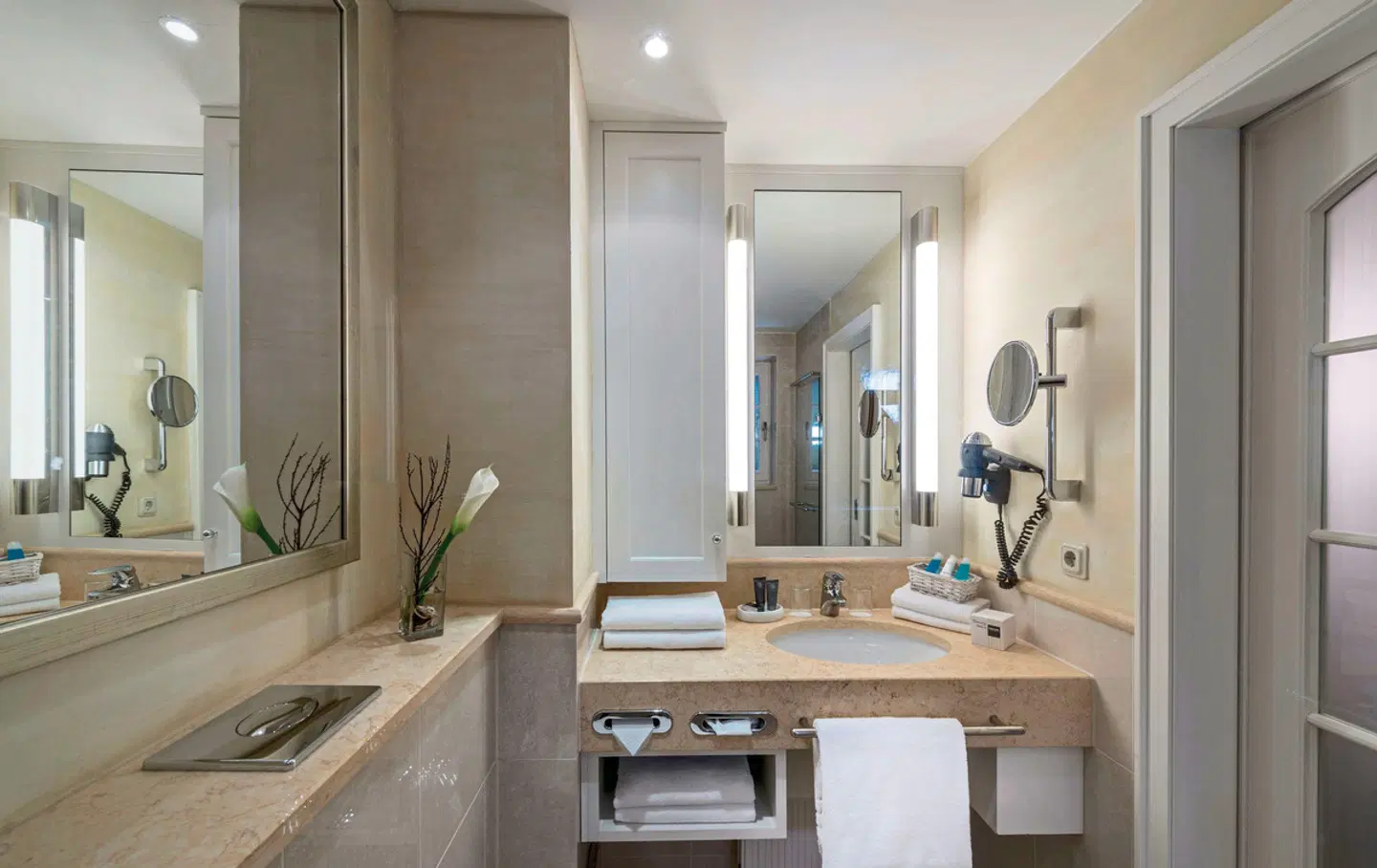 Dorint Strandresort & Spa Sylt/Westerland Badezimmer