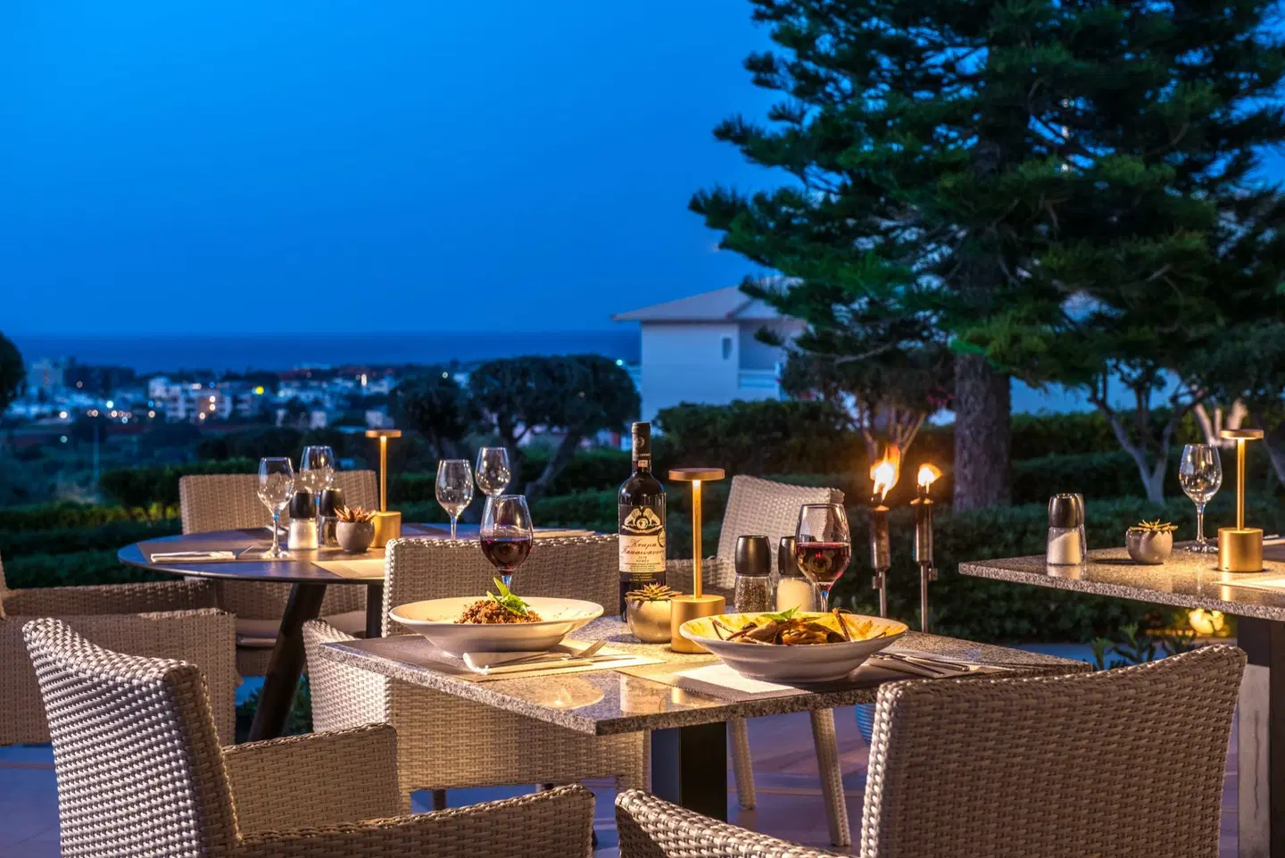 Matheo Hotel Villas & Suites Restaurant