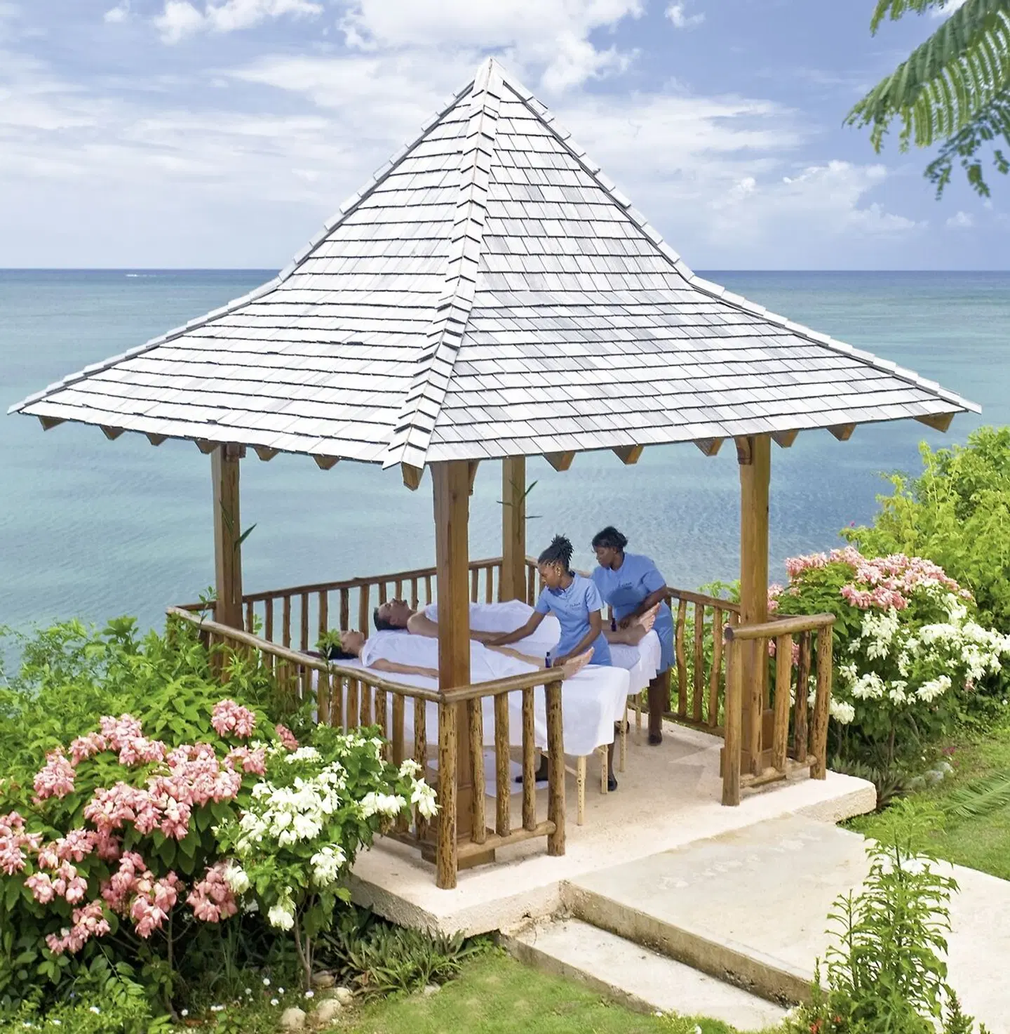 Calabash Cove Resort & Spa Garten