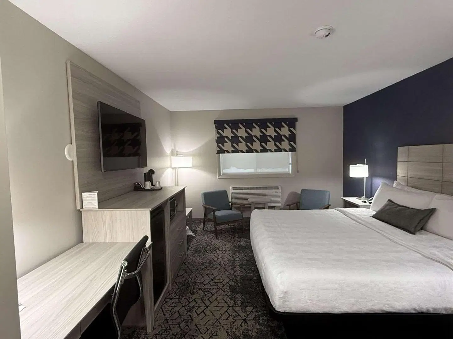 Caribou Inn & Convention Center ROOM_EXAMPLE