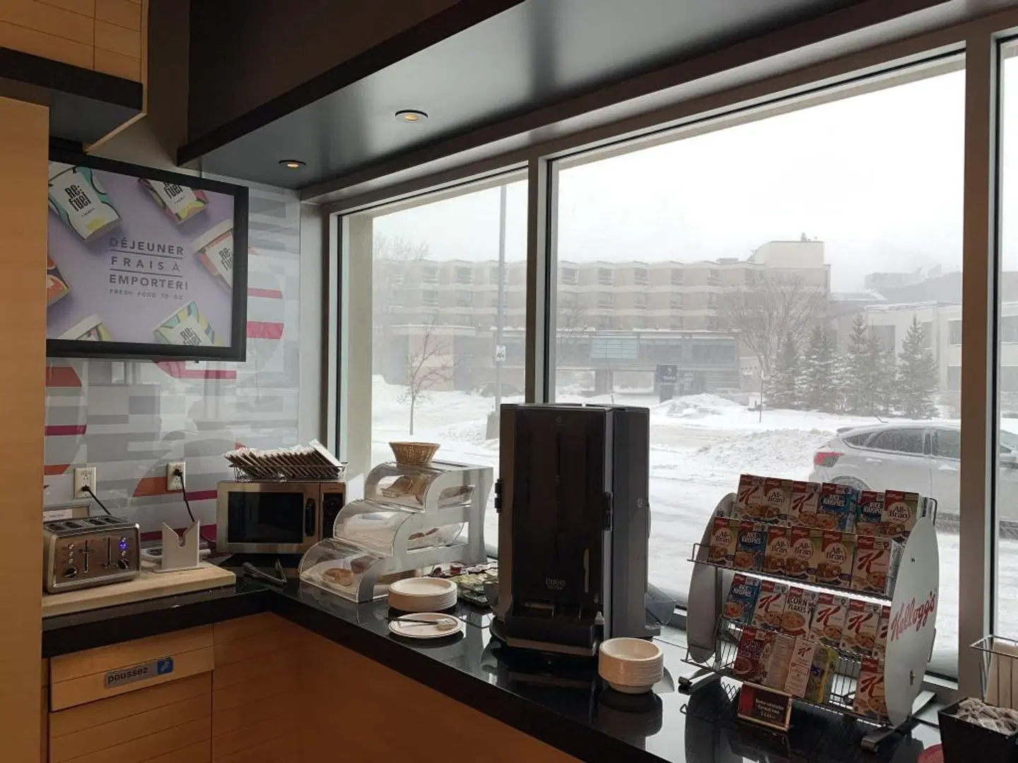 Aloft Montreal Airport ROOM_EXAMPLE