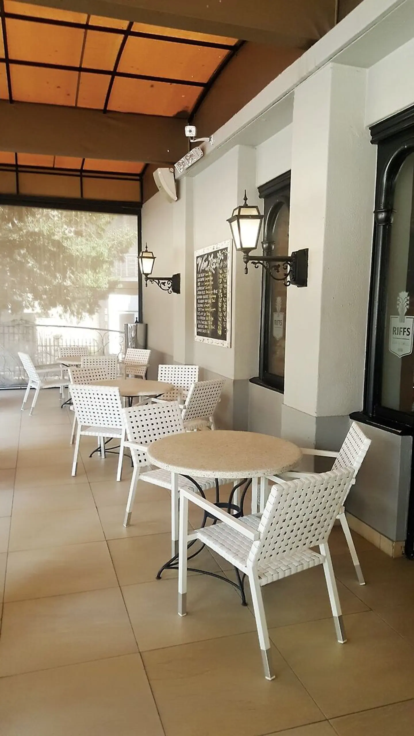 Garden Court Sandton City Terrasse