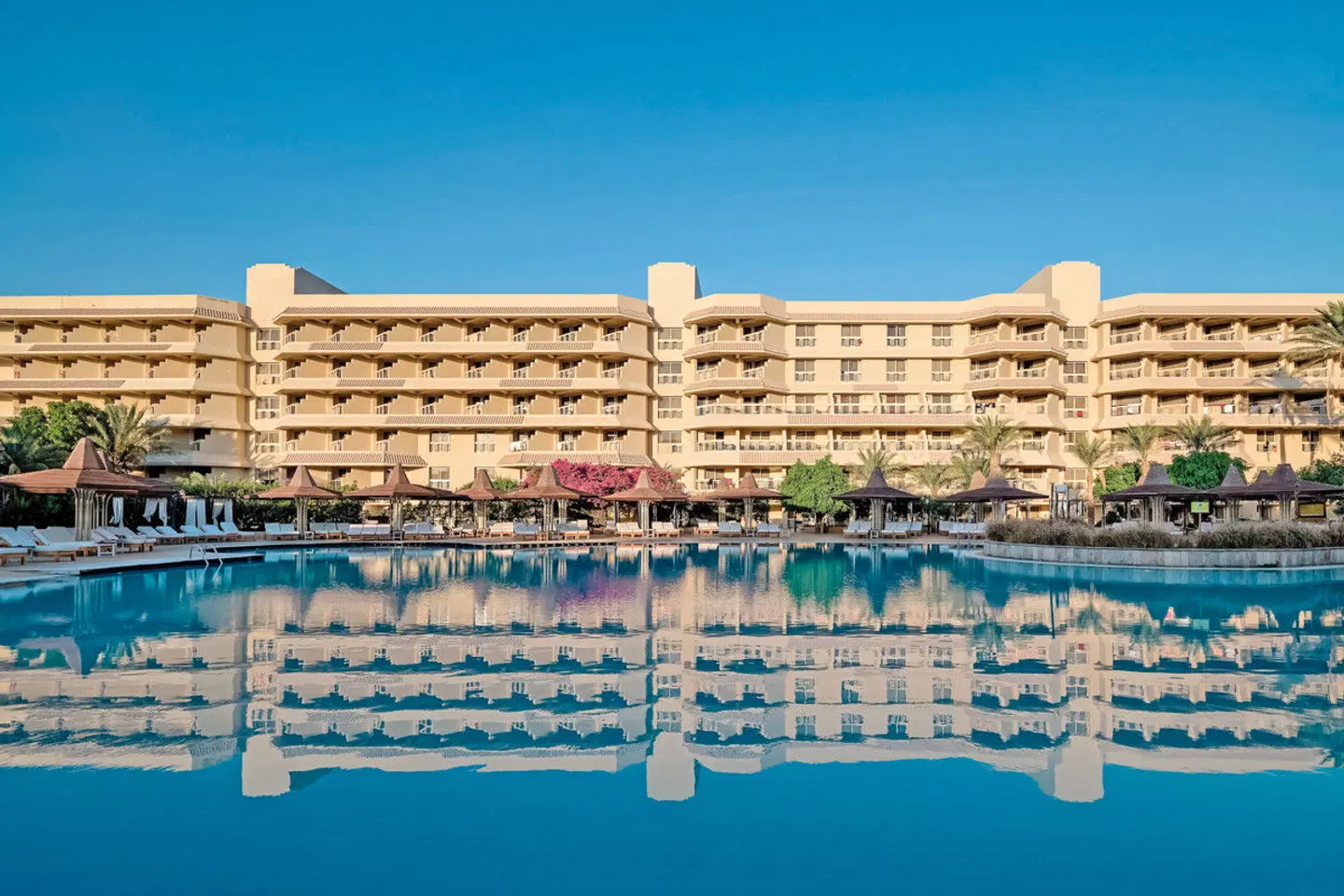 Sindbad Club EXTERIOR