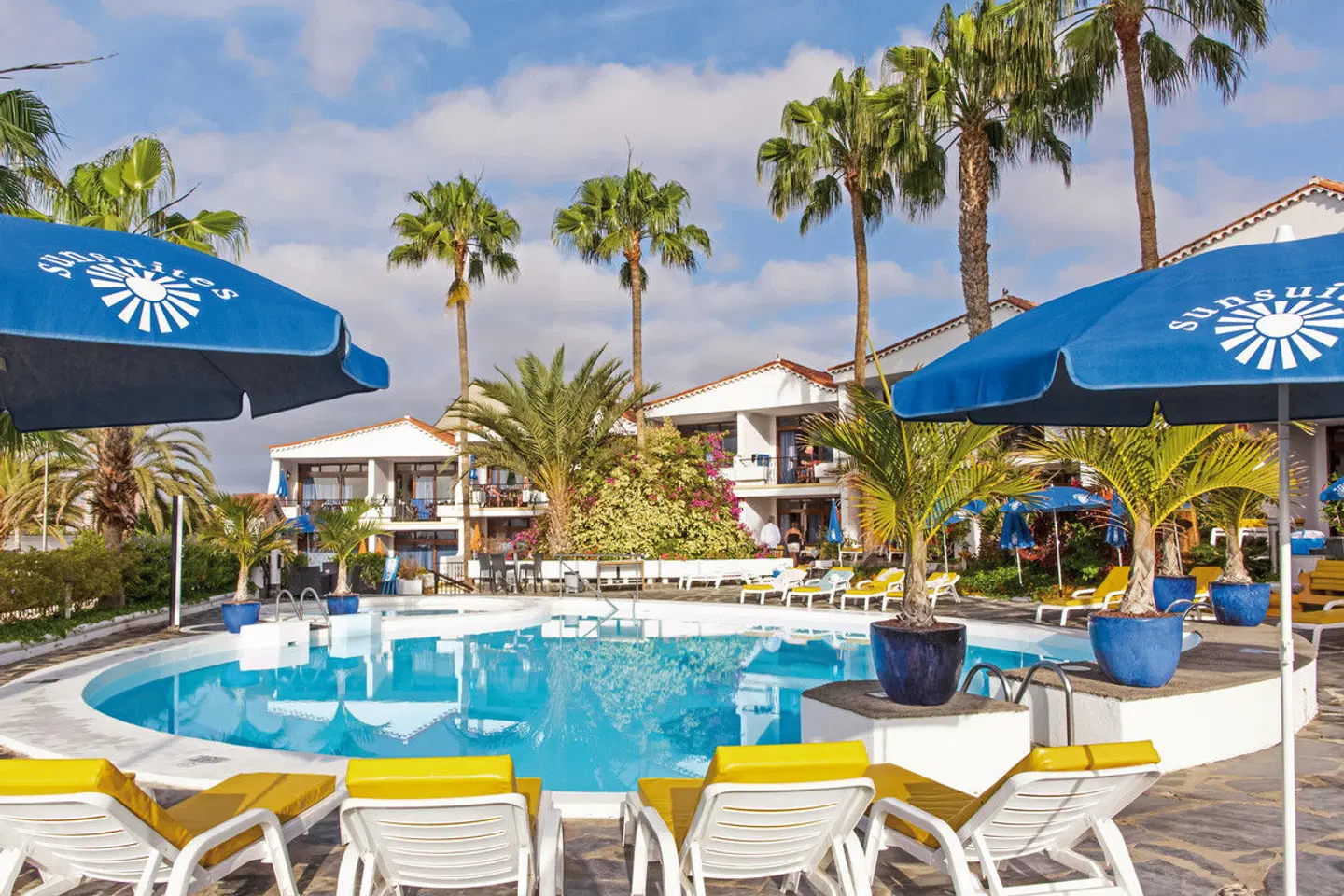 Sunsuites Carolina OUTDOOR_POOL