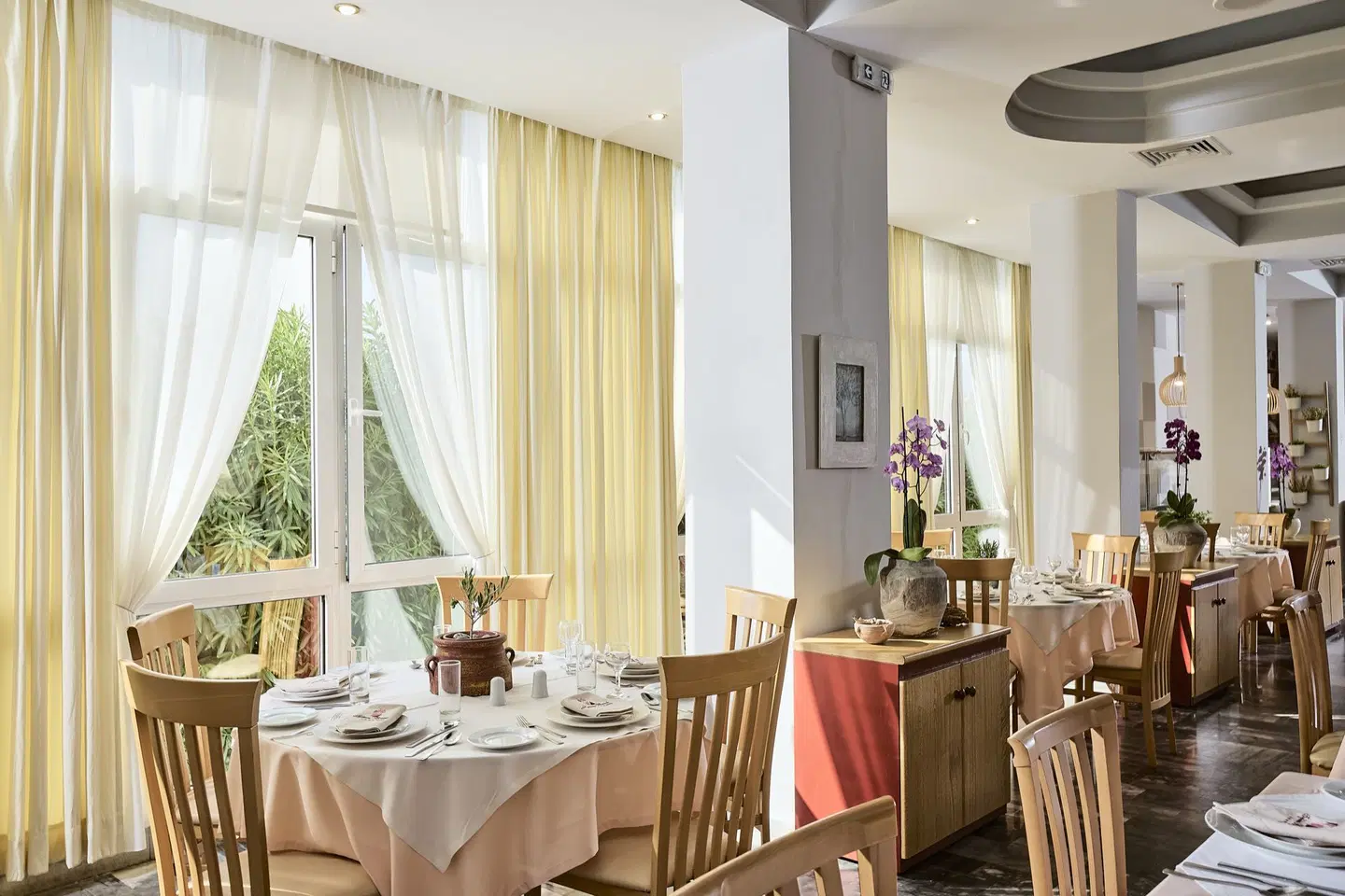 CHC Tylissos Beach Restaurant