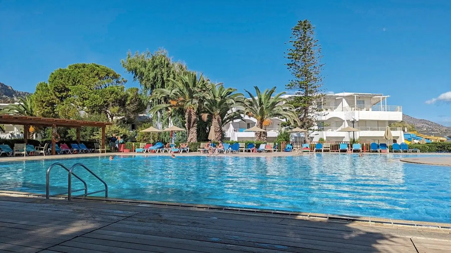 Apollonia Beach Resort & Spa OUTDOOR_POOL