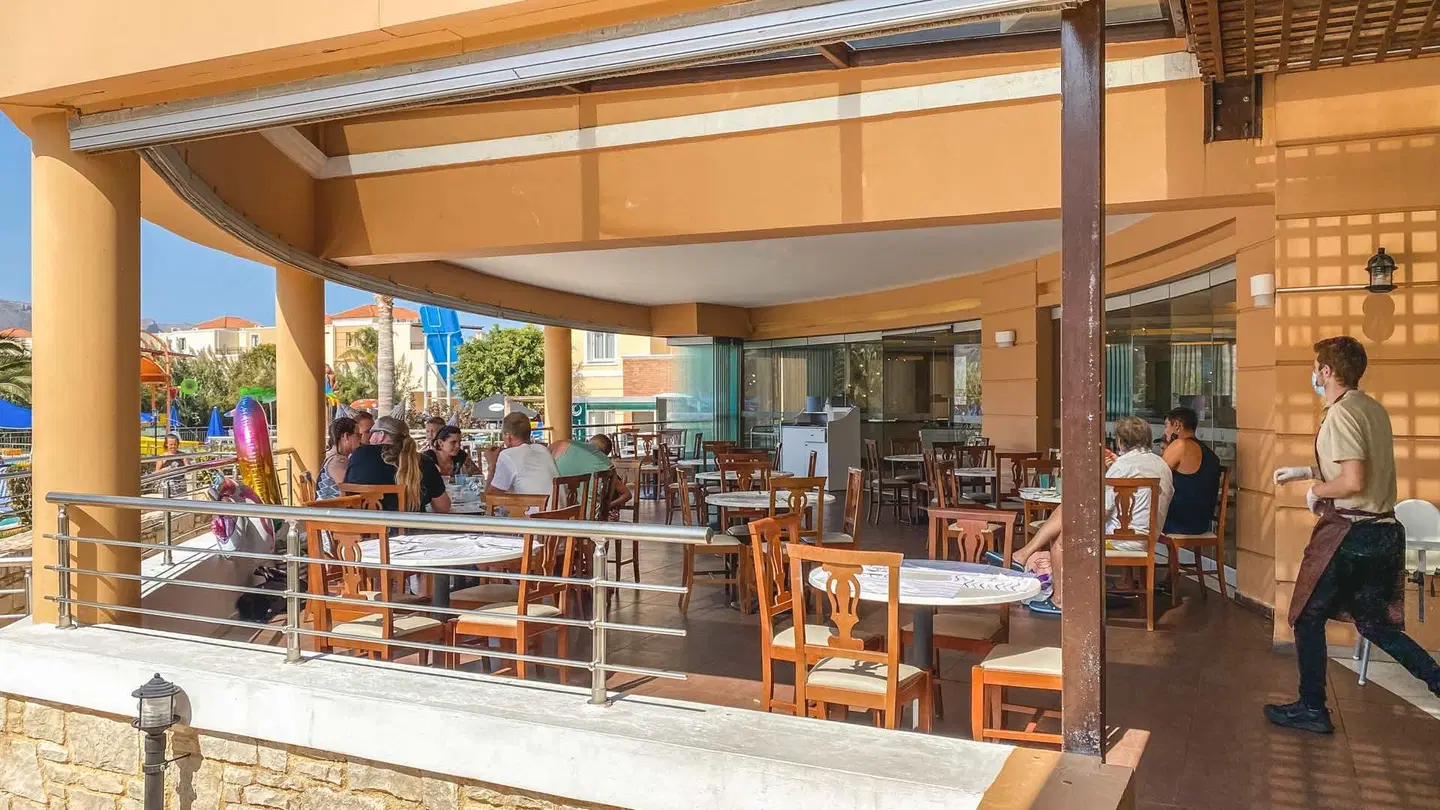 Chrispy Waterpark Resort Restaurant