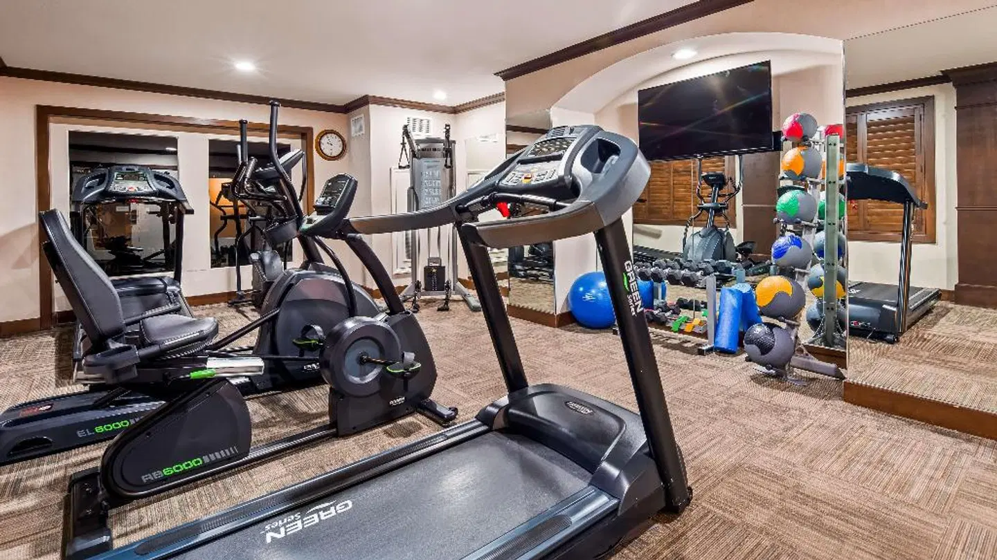 Best Western Plus Island Palms Hotel & Marina SPORTS_AND_LEISURE