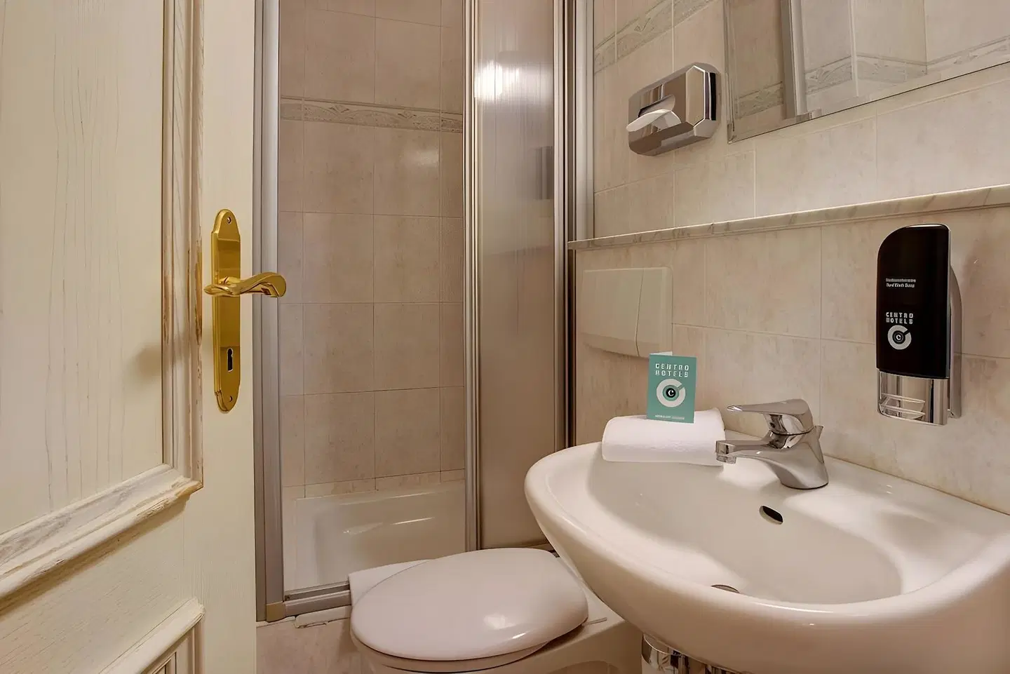 Centro Hotel Arde Köln, Trademark Collection by Wyndham Badezimmer