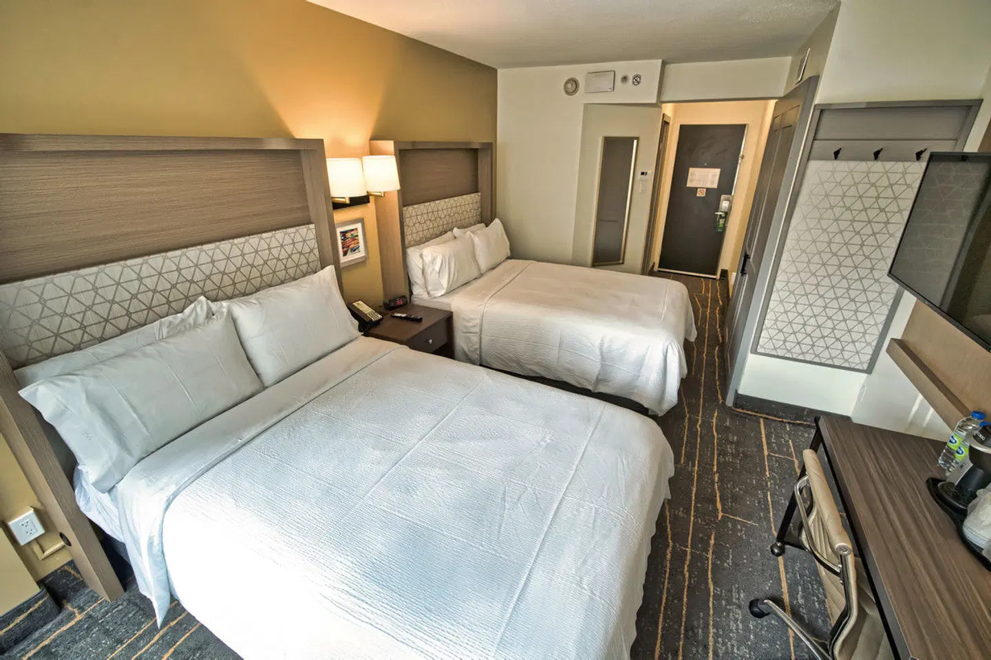 Holiday Inn Toronto Downtown Centre ROOM_EXAMPLE