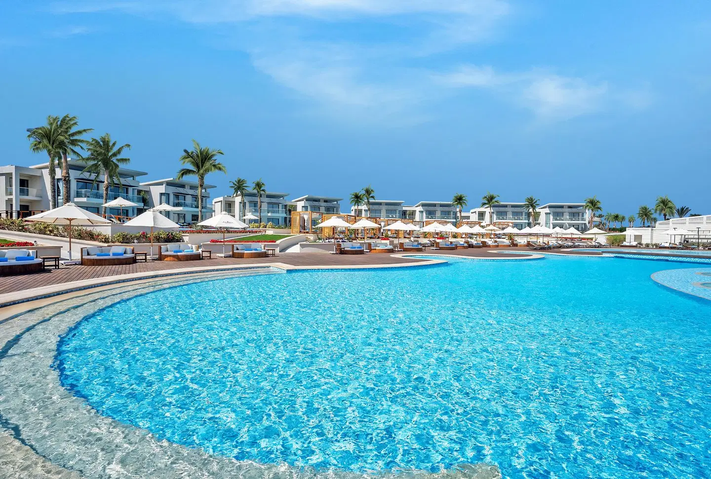 Rixos Premium Magawish Suites & Villas OUTDOOR_POOL