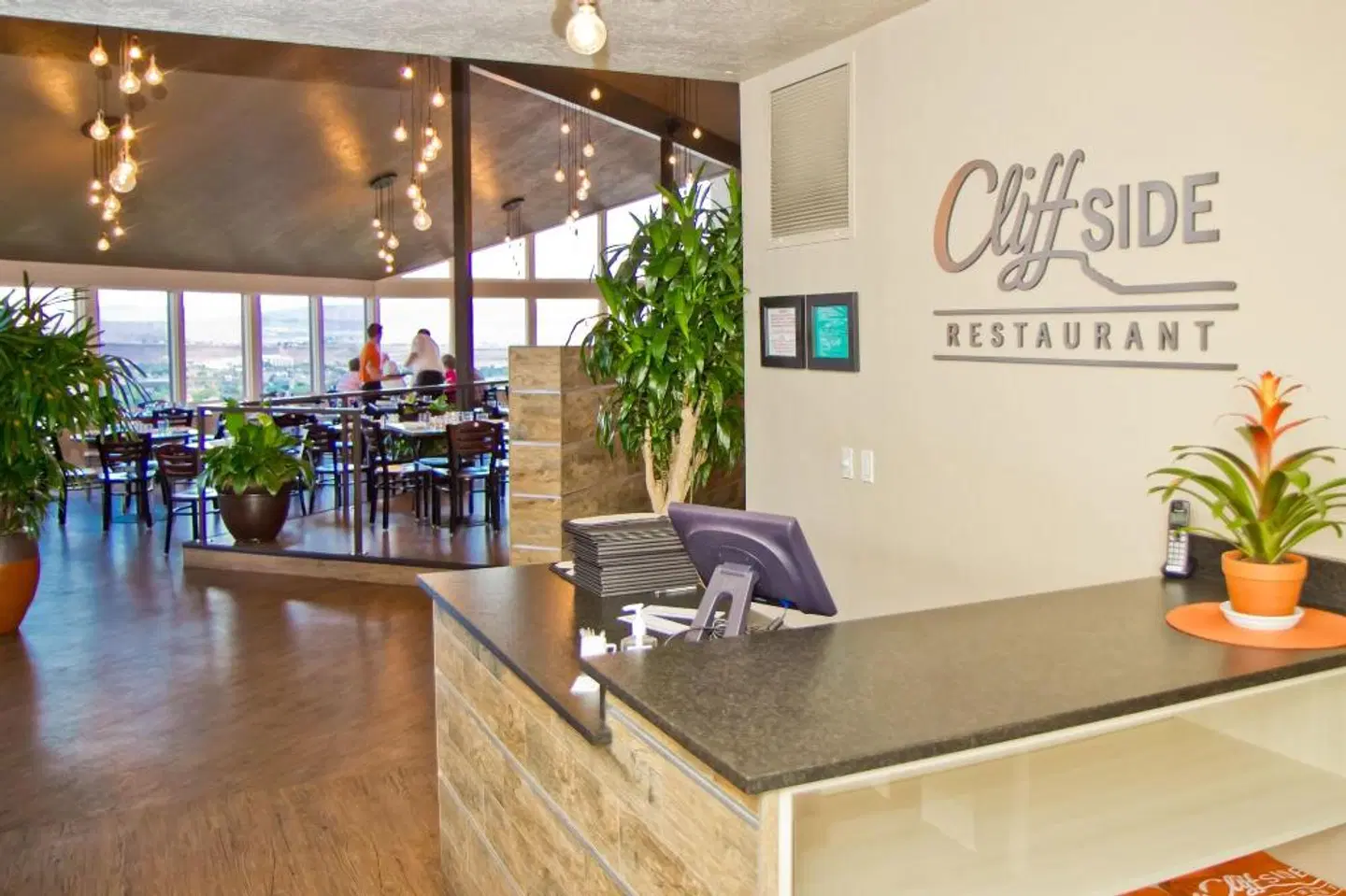 Inn On The Cliff LOUNGE_LOBBY