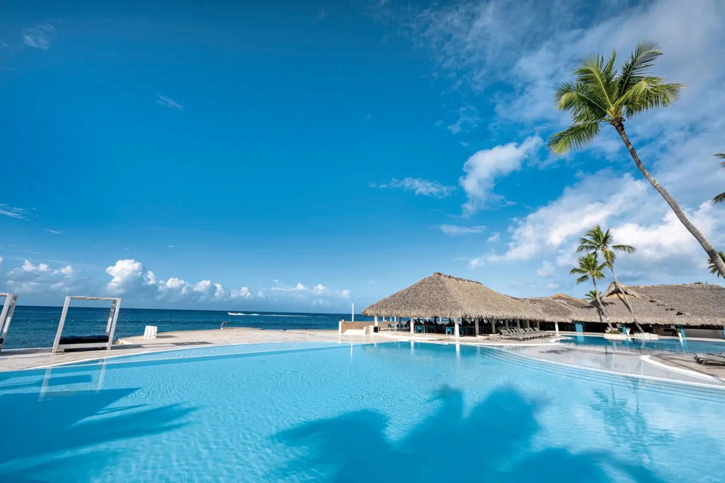 Viva Dominicus Beach by Wyndham OUTDOOR_POOL