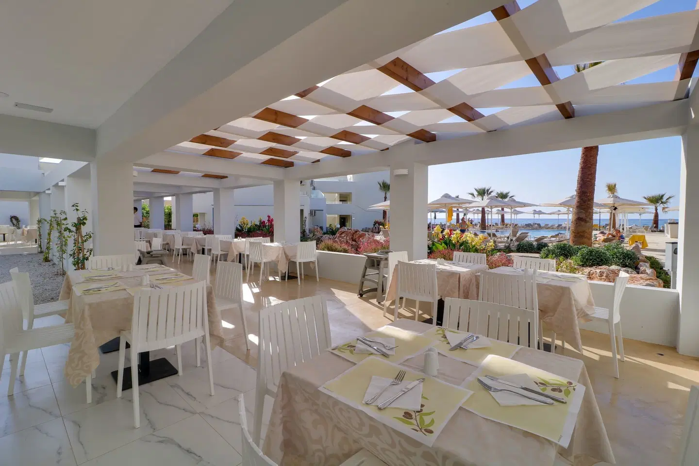Harmony Rethymno Beach Restaurant