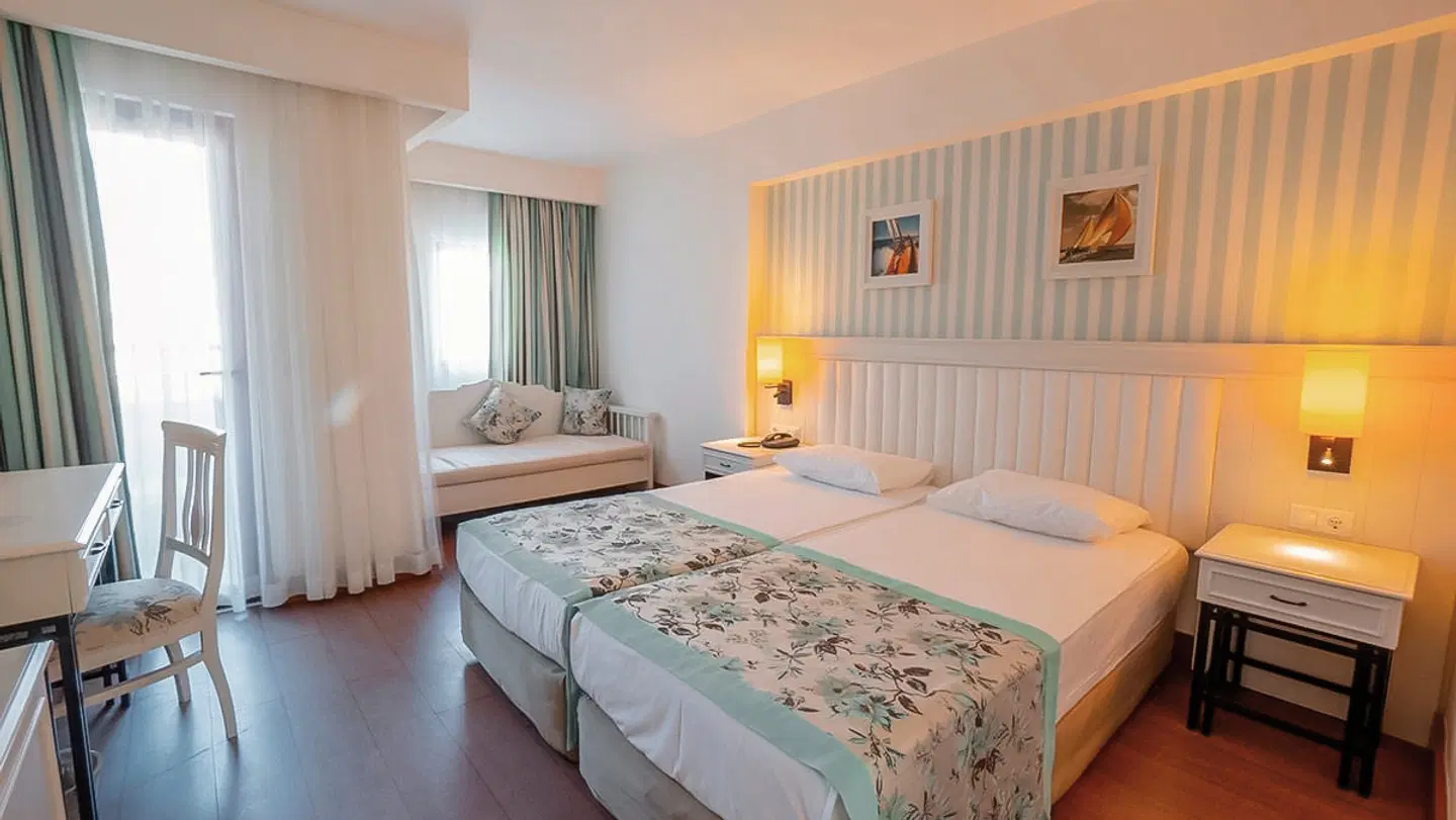 Monachus Hotel & Spa ROOM_EXAMPLE