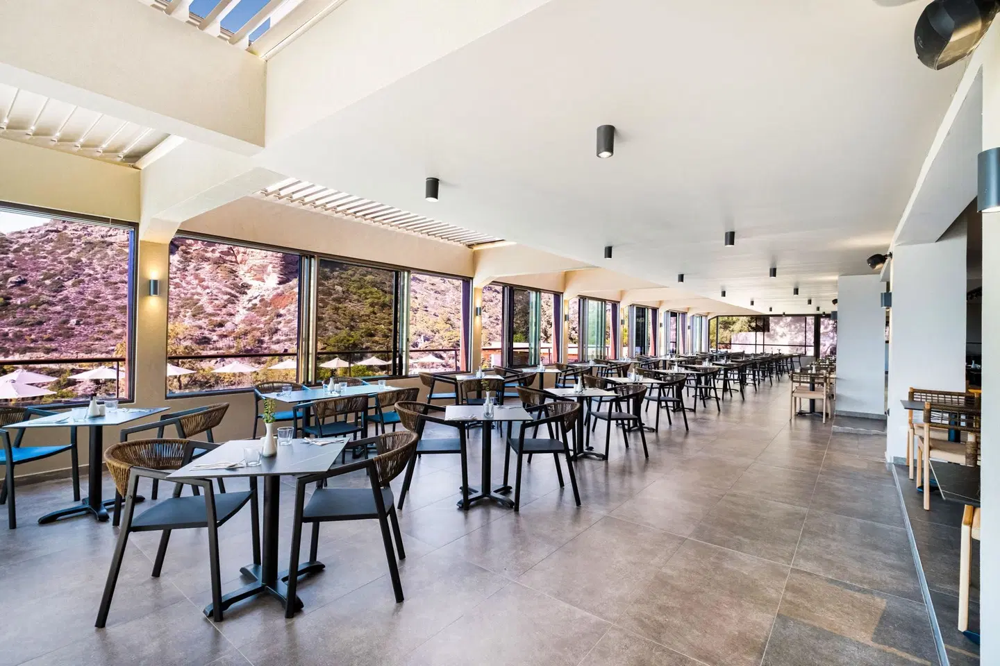 Harmony E Rock Restaurant