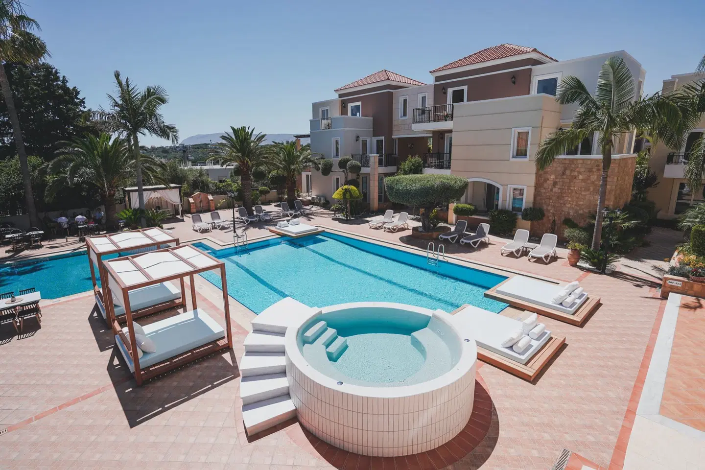 Zeus Village Resort OUTDOOR_POOL