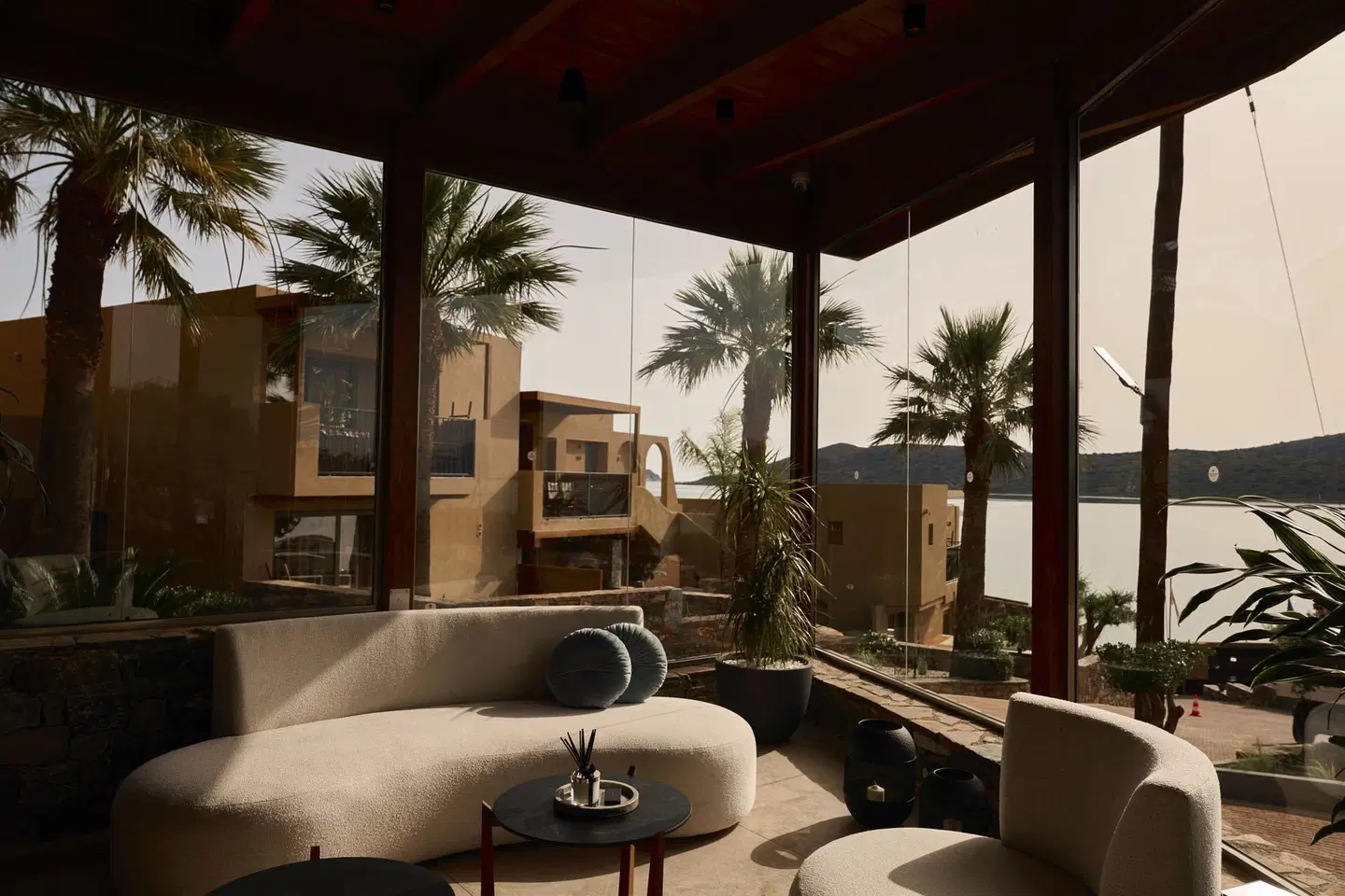 Enorme Infinity Elounda HEALTH_BEAUTY