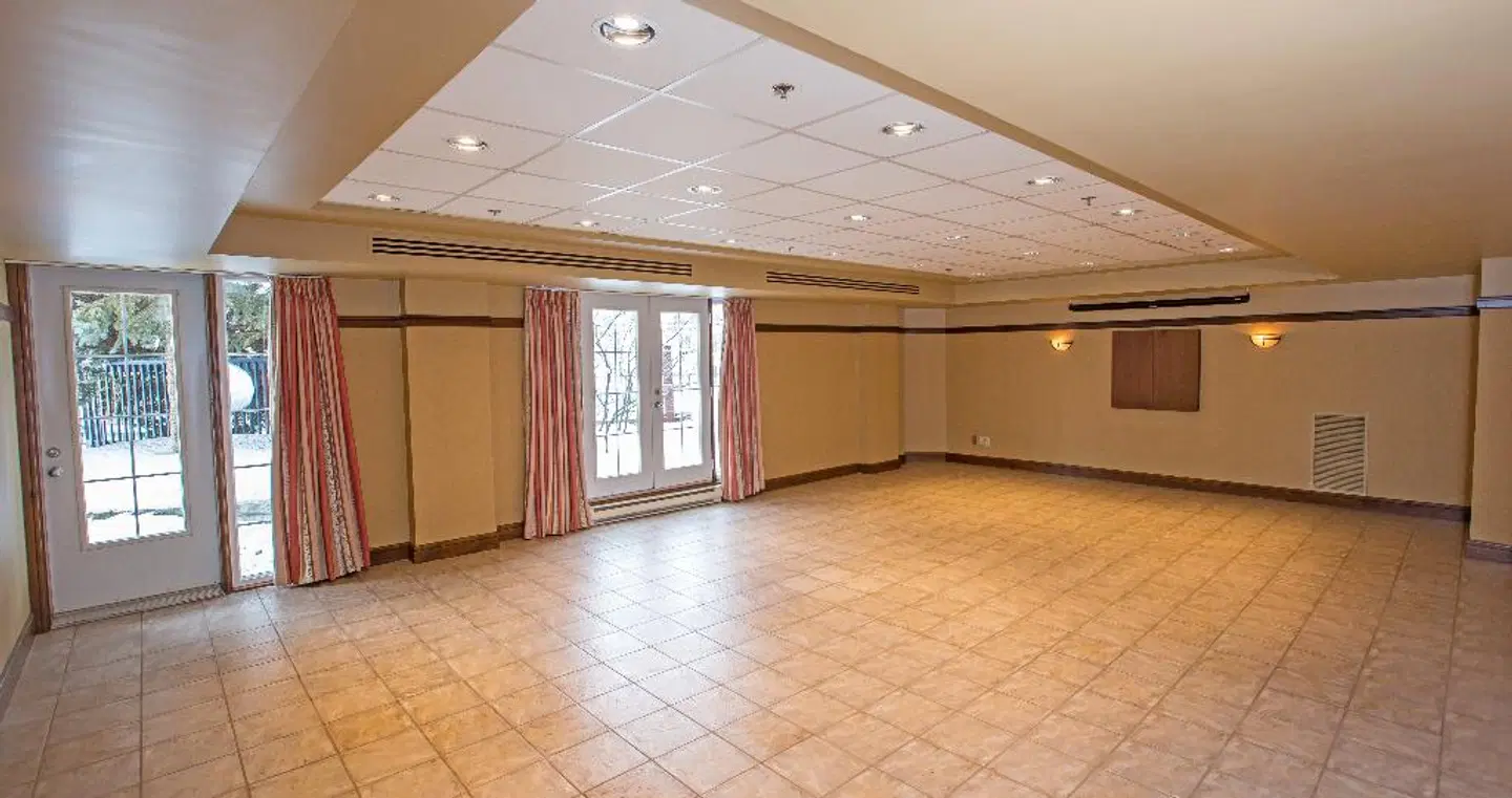 Holiday Inn Express & Suites Tremblant LOUNGE_LOBBY