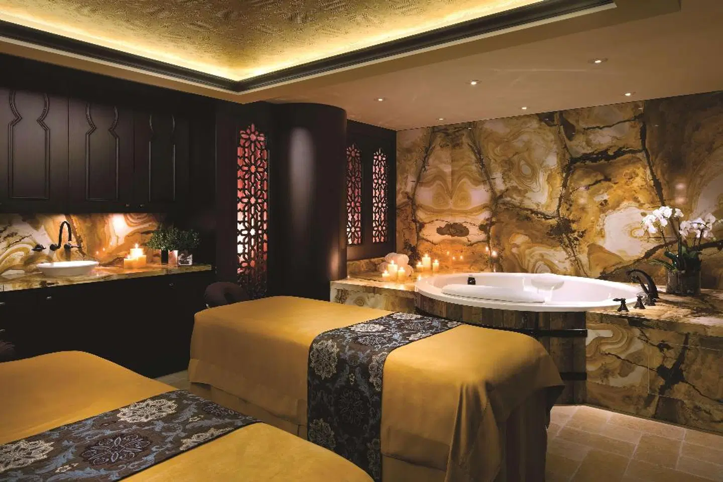 Shangri-La Hotel Toronto HEALTH_BEAUTY