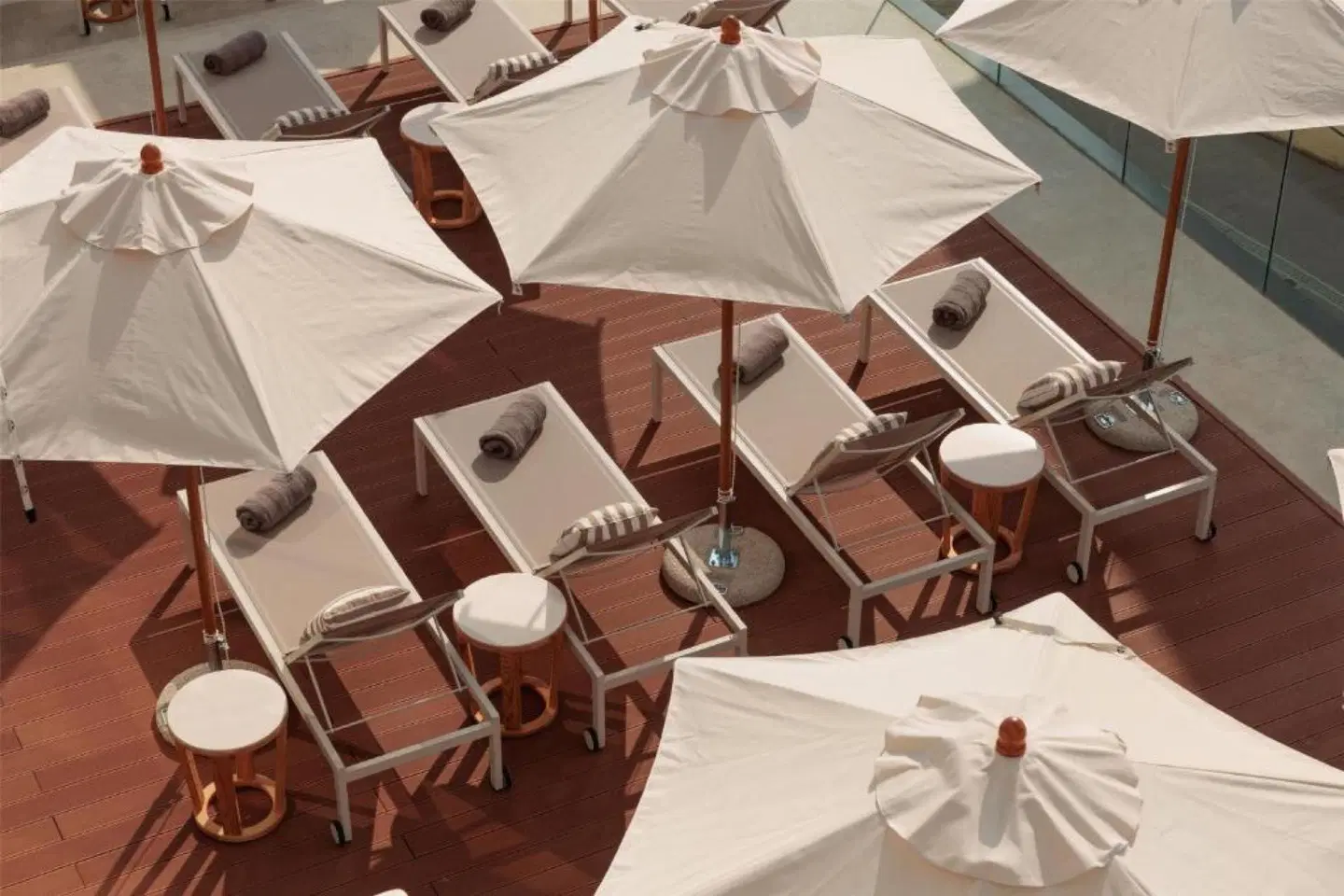 Hotel Preko Curio Collection by Hilton Restaurant