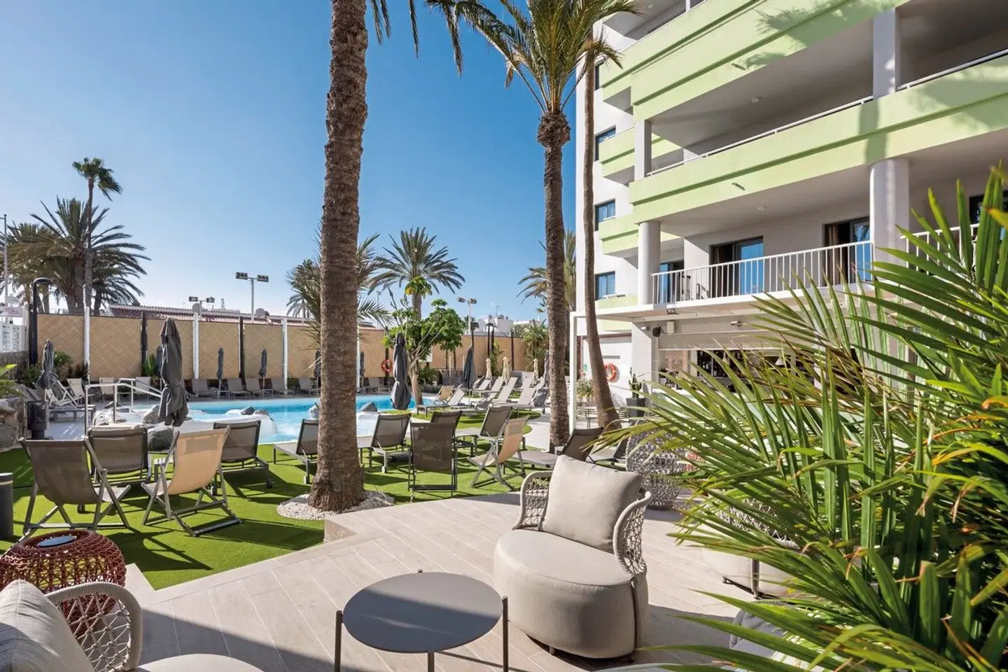 LIVVO Anamar Suites Terrasse